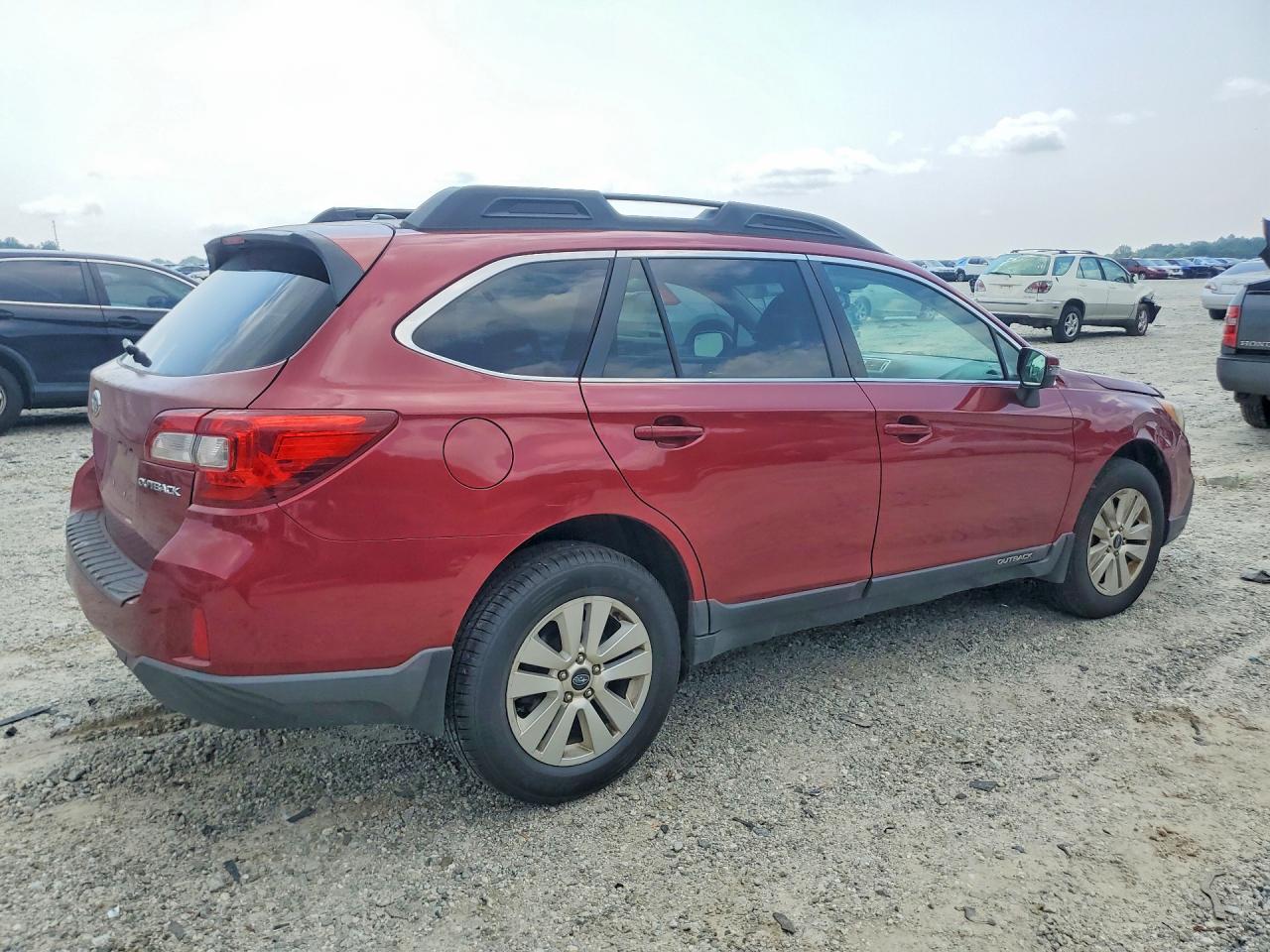 2015 Subaru Outback 2.5i Premium Бордовый vin: 4S4BSBFC8F3357168
