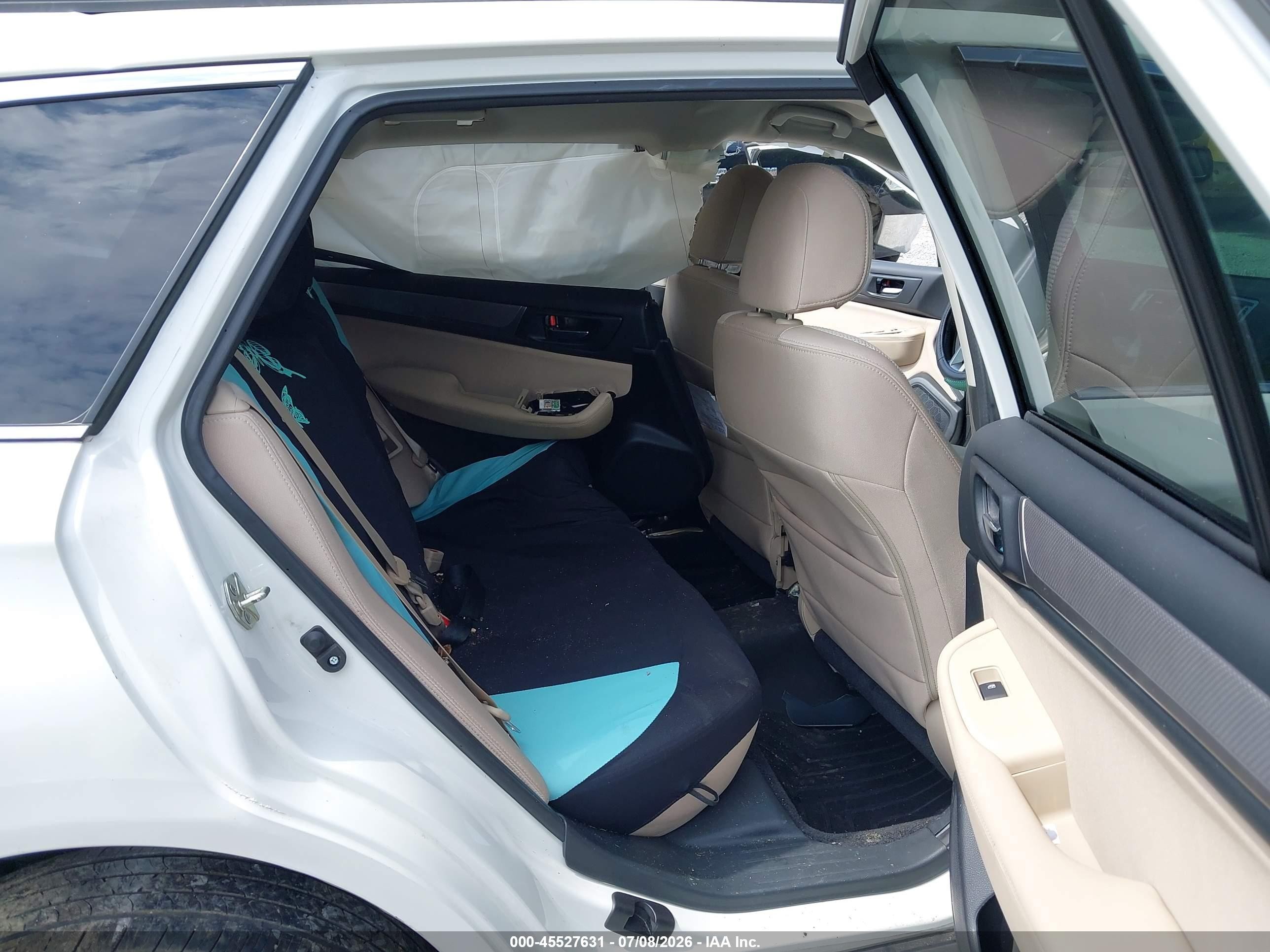 2015 Subaru Outback 2.5i Premium White vin: 4S4BSBFC9F3262750