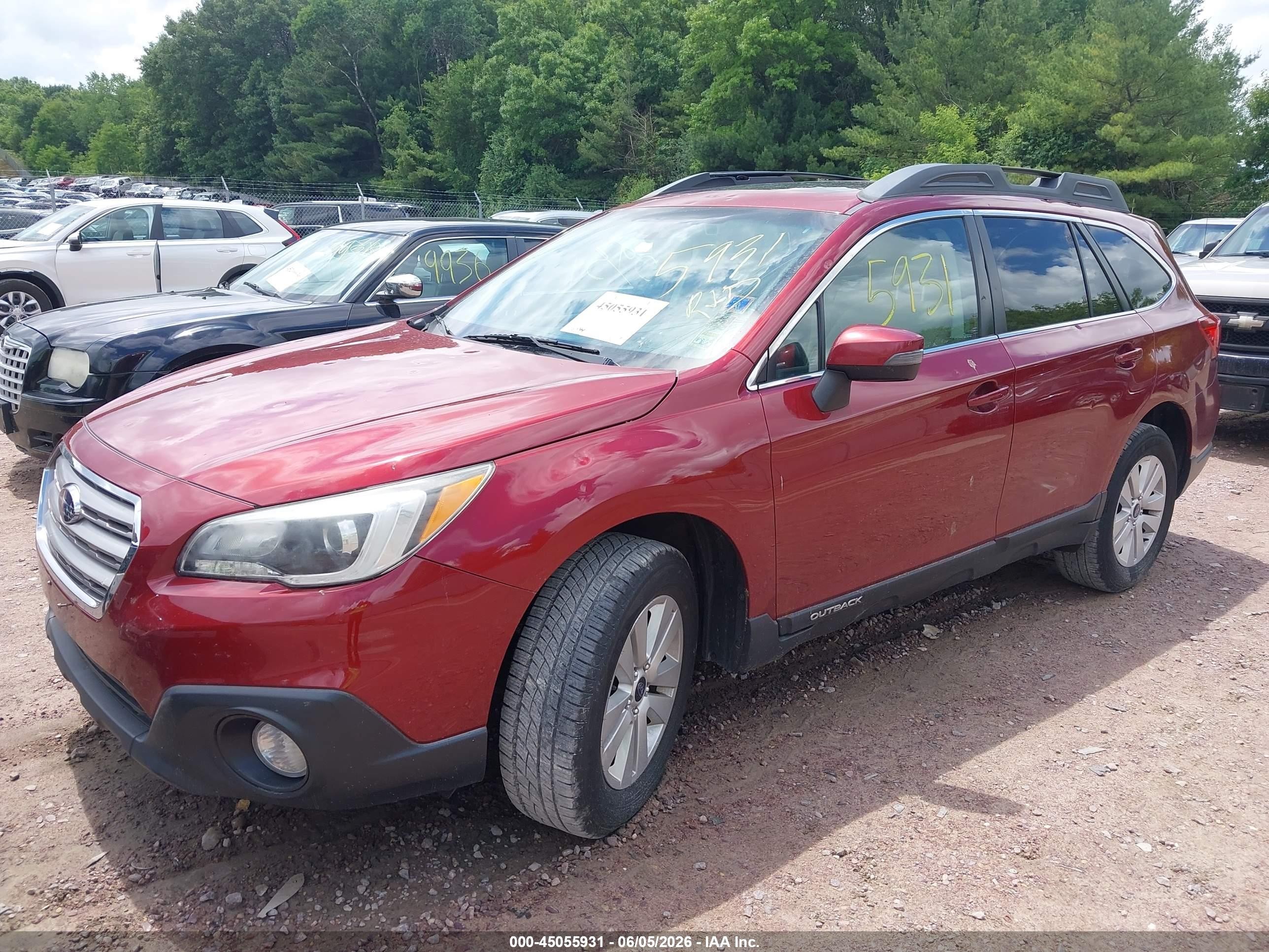 2015 Subaru Outback 2.5i Premium Красный vin: 4S4BSBHC0F3231917