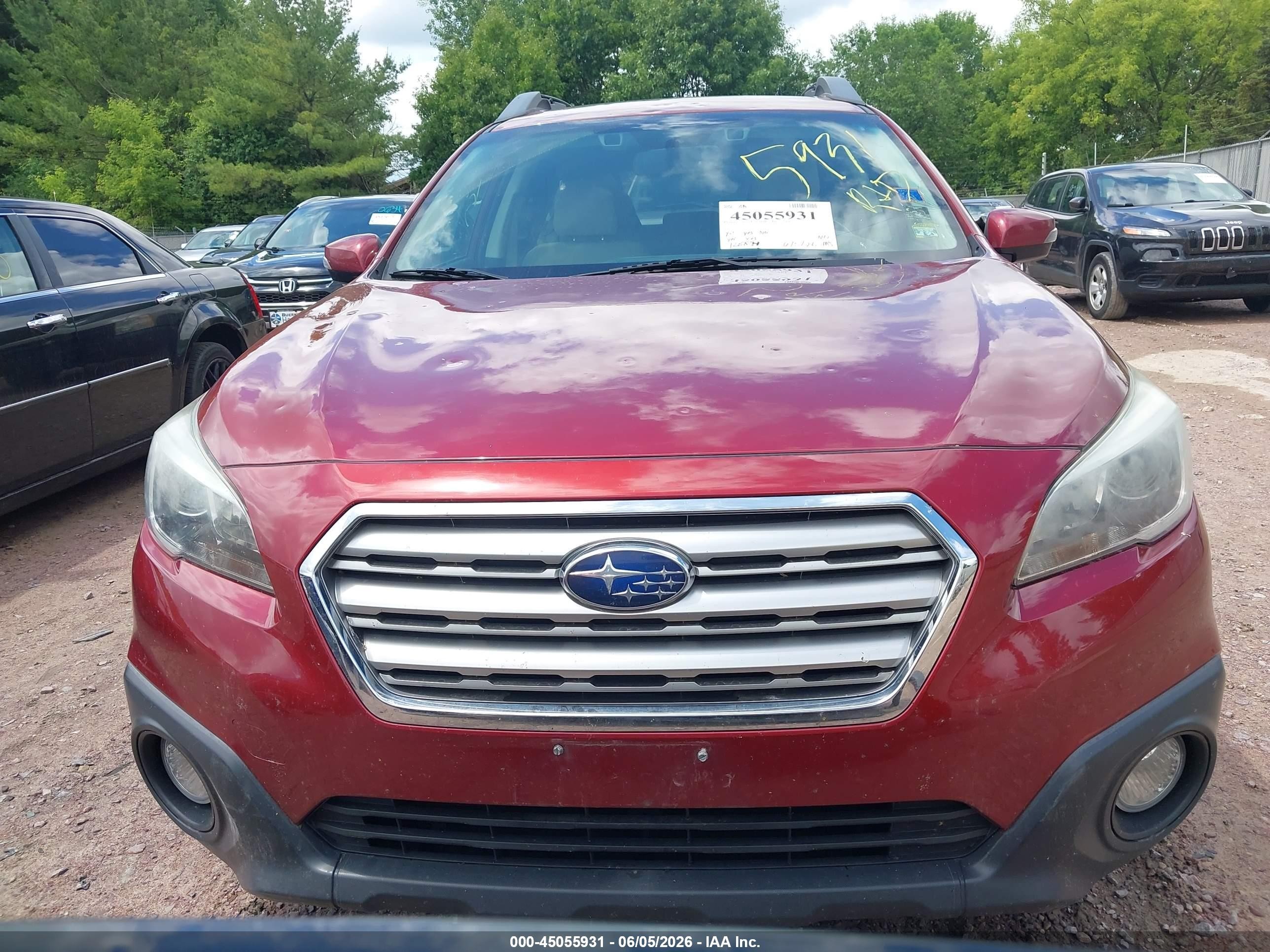 2015 Subaru Outback 2.5i Premium Красный vin: 4S4BSBHC0F3231917