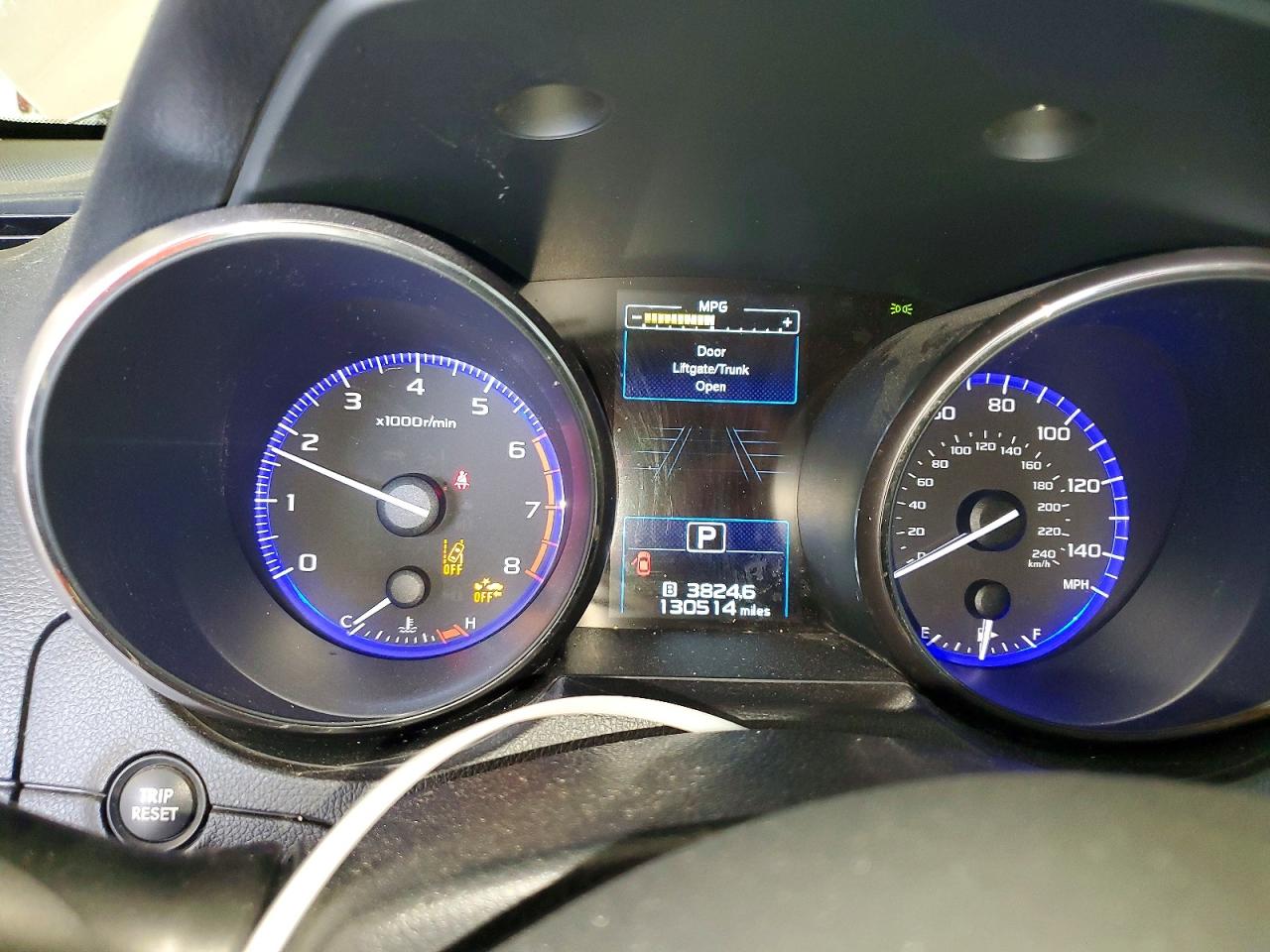 2015 Subaru Outback 2.5i Premium Золотой vin: 4S4BSBHC1F3308231
