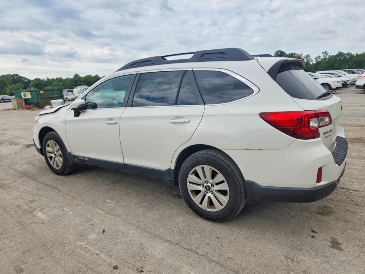 2015 Subaru Outback 2.5i Premium Белый vin: 4S4BSBHC1F3326924