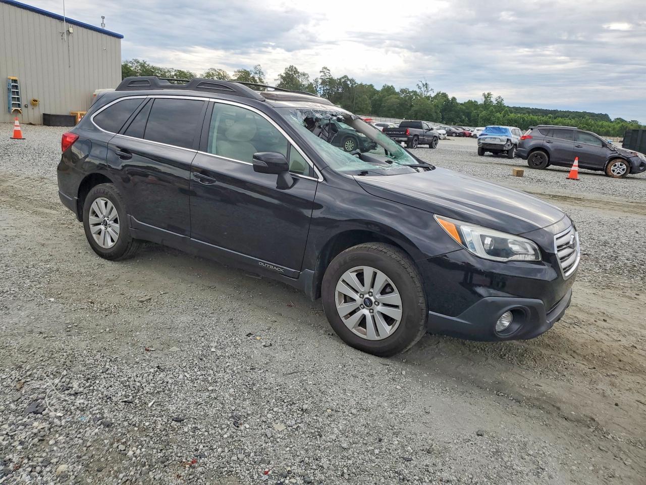 2015 Subaru Outback 2.5i Premium Черный vin: 4S4BSBHC6F3321878