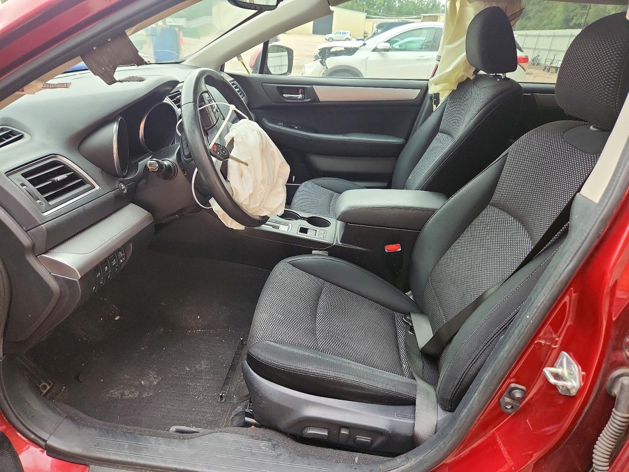 2015 Subaru Outback 2.5i Premium Red vin: 4S4BSBHC8F3346023