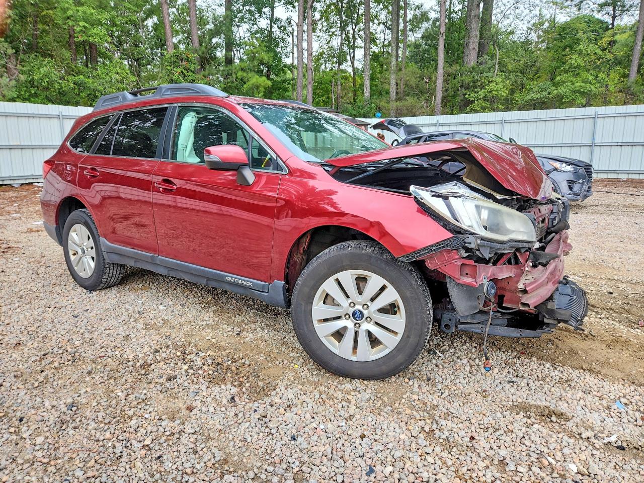 2015 Subaru Outback 2.5i Premium Red vin: 4S4BSBHC8F3346023