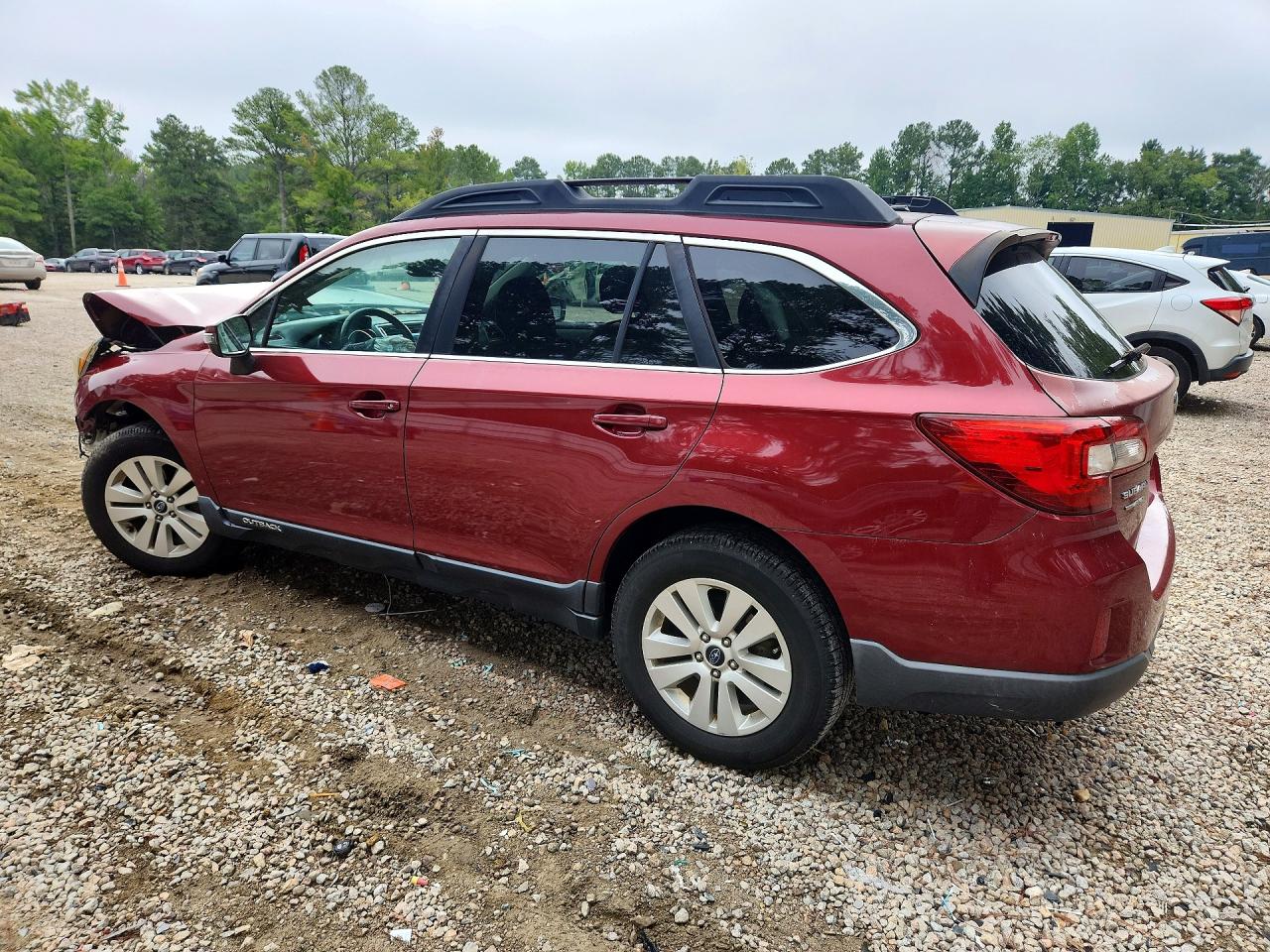 2015 Subaru Outback 2.5i Premium Red vin: 4S4BSBHC8F3346023