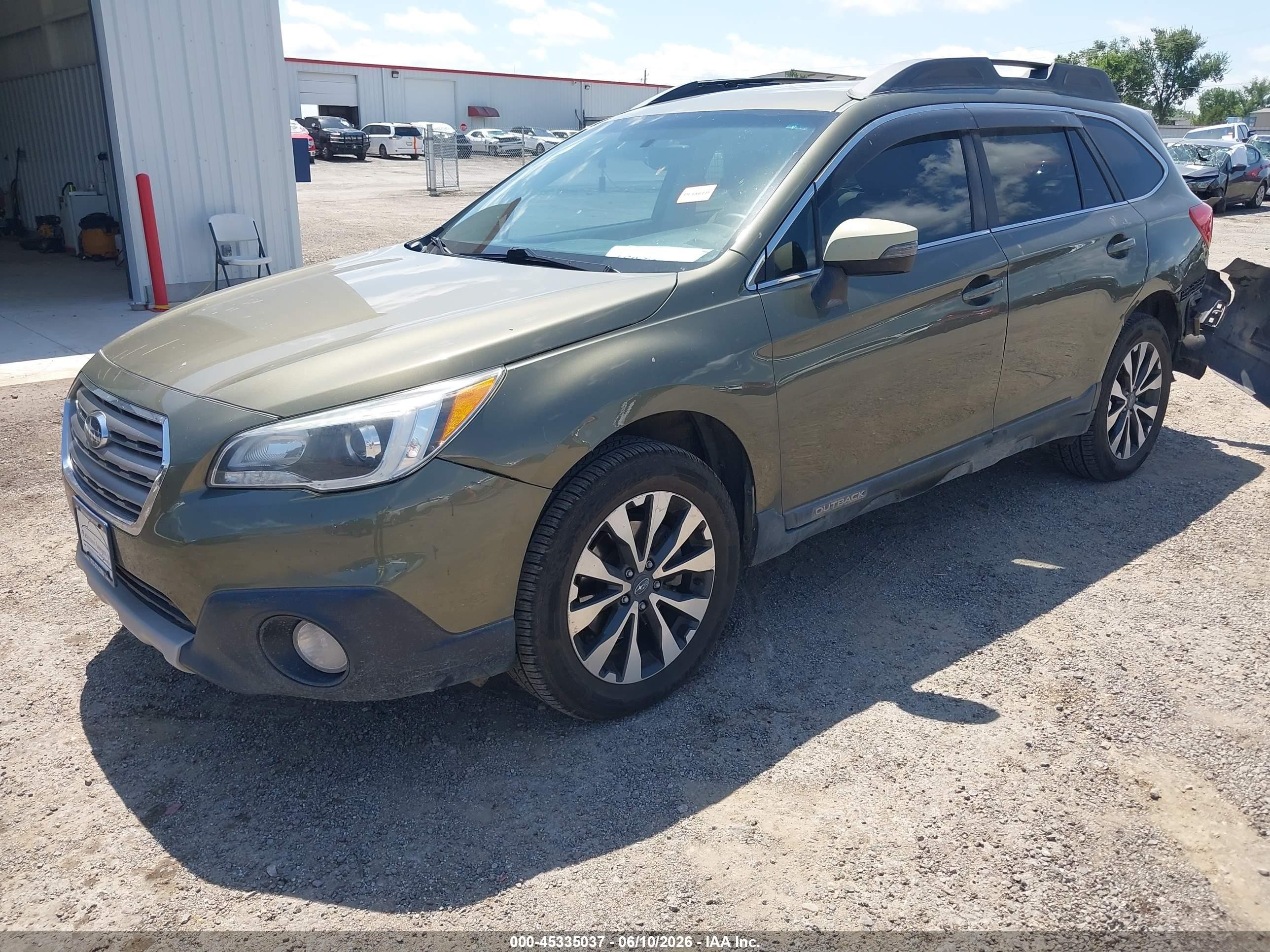 2015 Subaru Outback 2.5i Limited Gray vin: 4S4BSBJC0F3213296