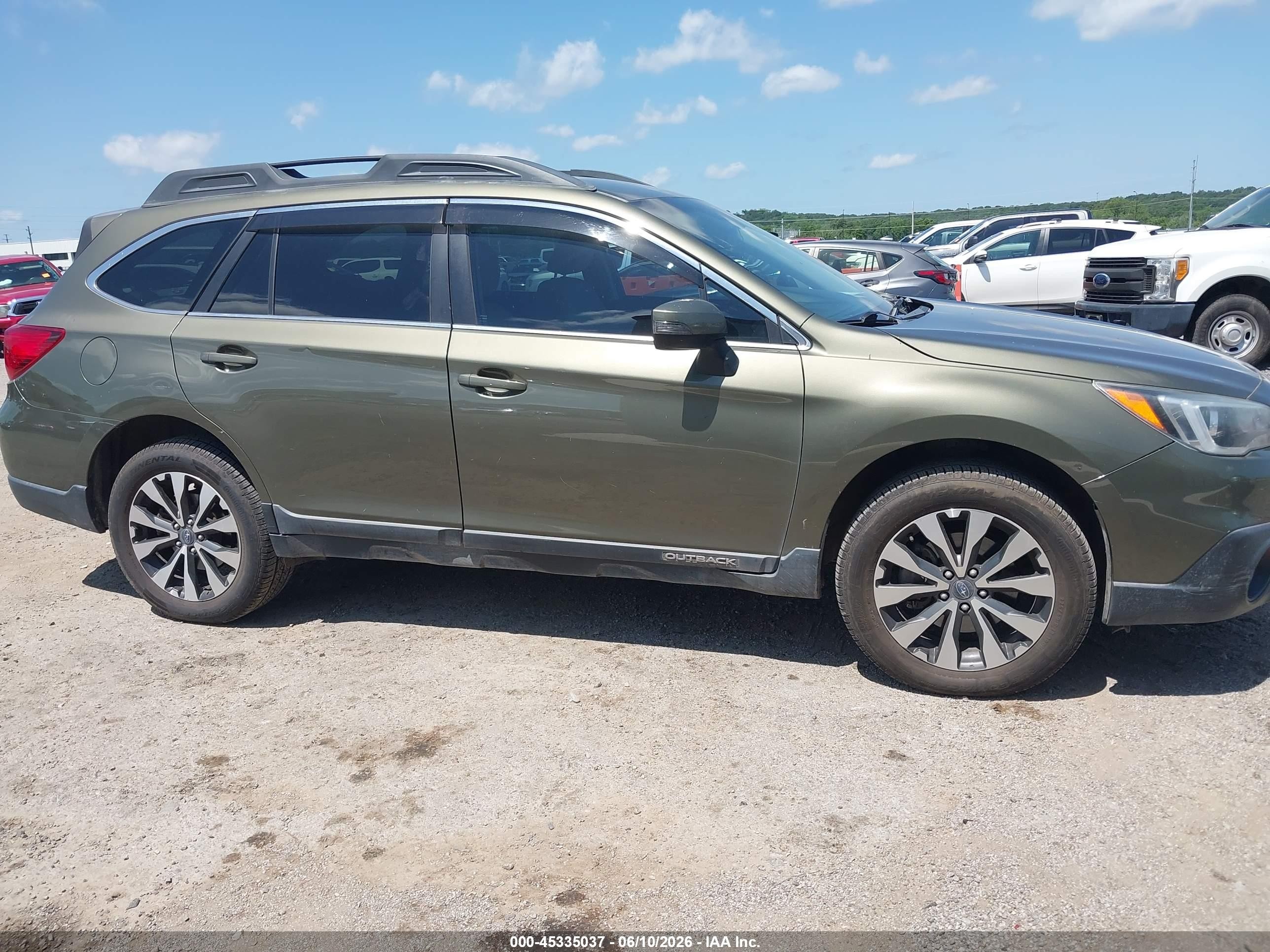 2015 Subaru Outback 2.5i Limited Gray vin: 4S4BSBJC0F3213296