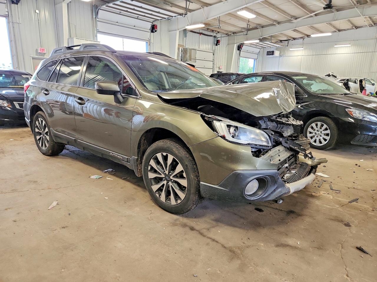 2015 Subaru Outback 2.5i Limited Green vin: 4S4BSBJC0F3238618