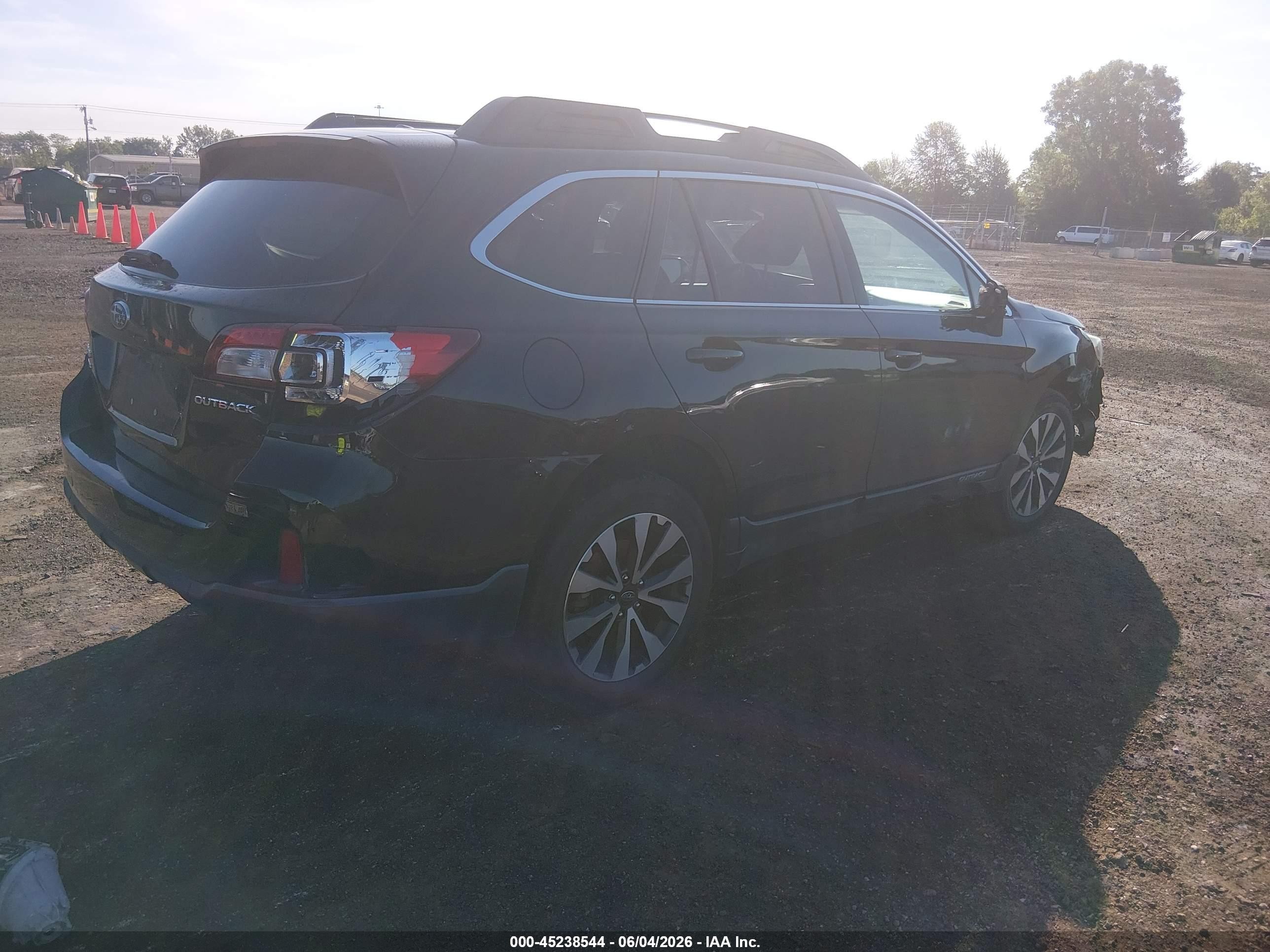 2015 Subaru Outback 2.5i Limited Black vin: 4S4BSBJC0F3328285