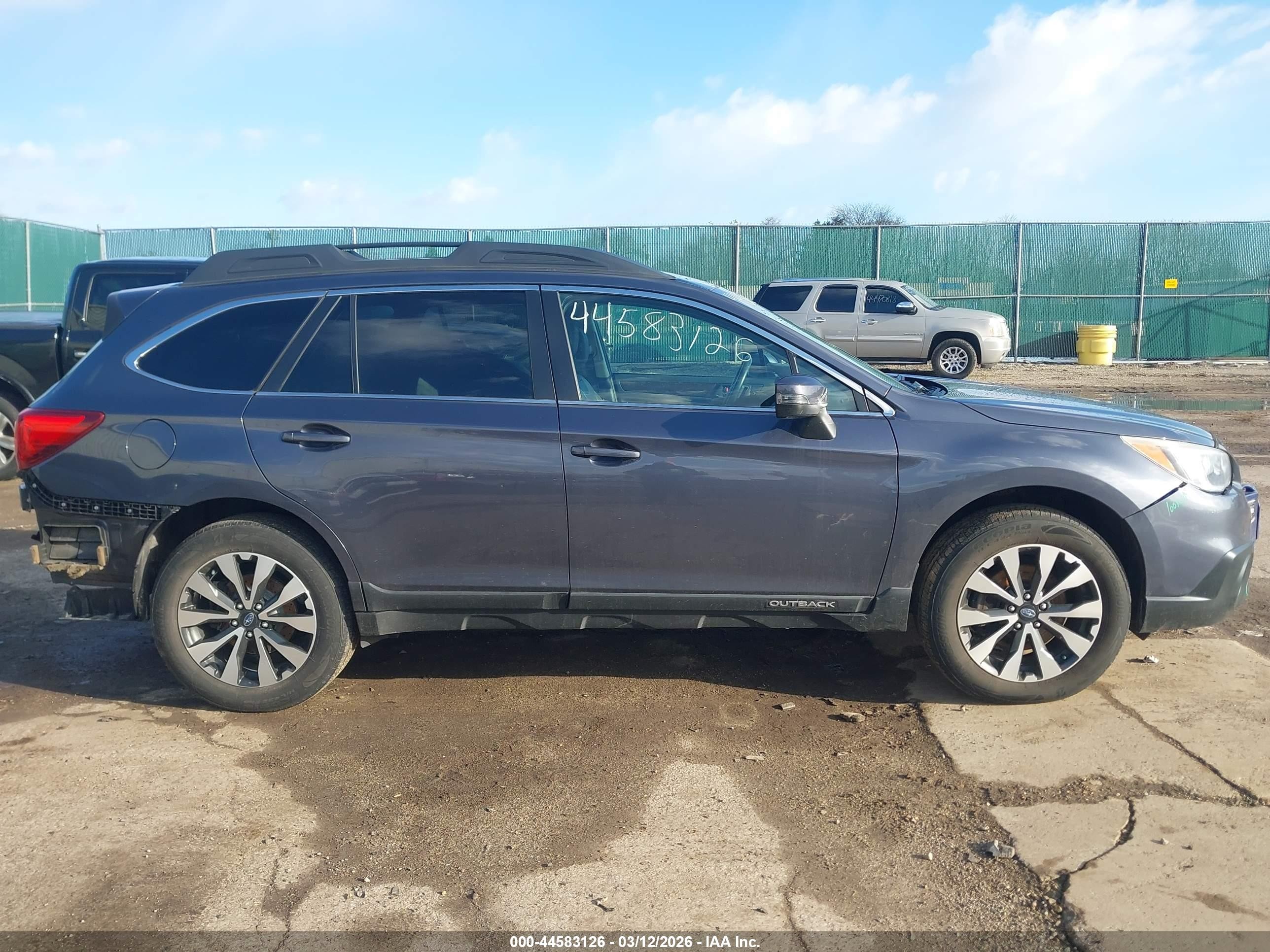 2015 Subaru Outback 2.5i Limited Blue vin: 4S4BSBJC5F3215545