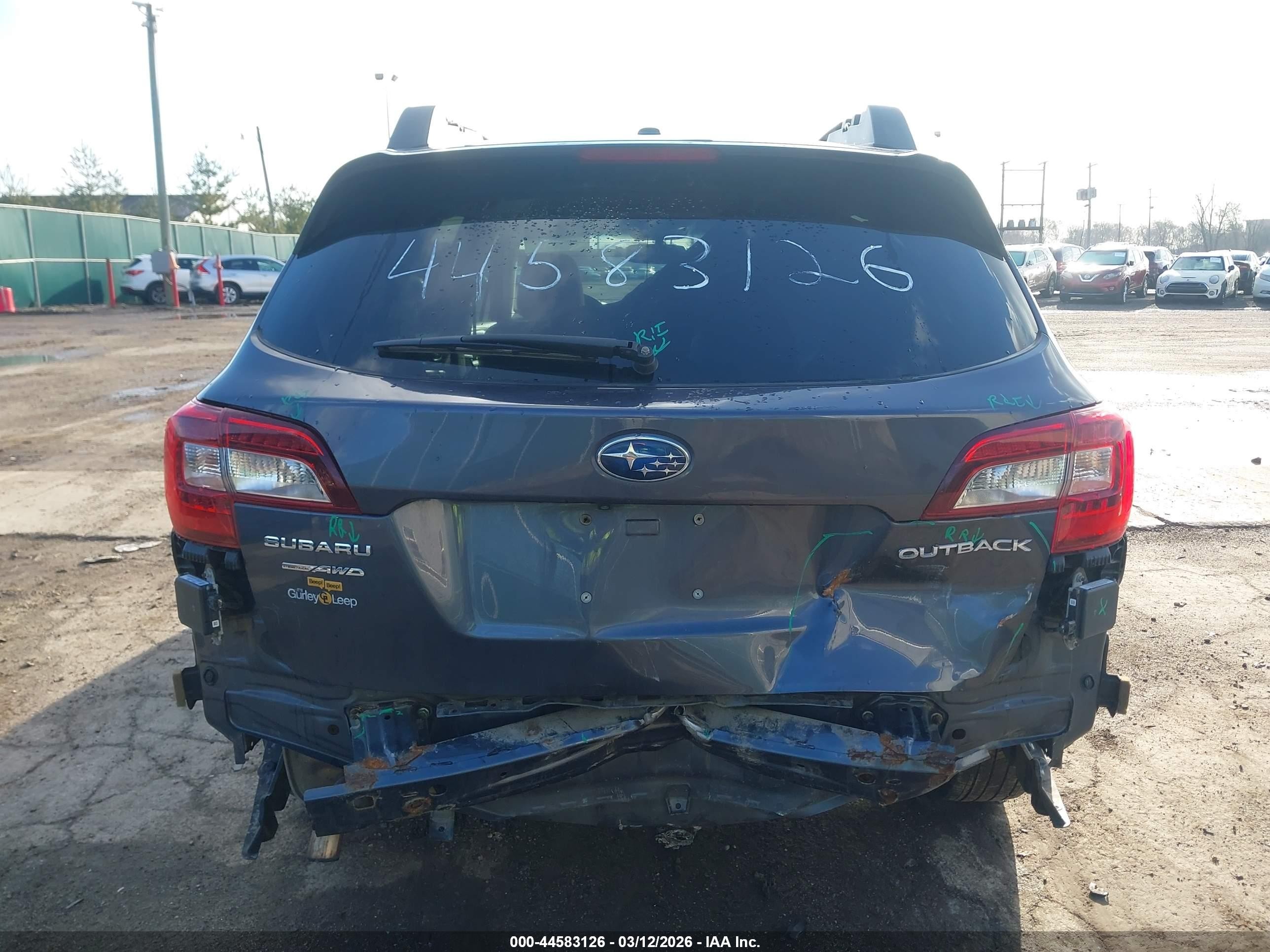 2015 Subaru Outback 2.5i Limited Blue vin: 4S4BSBJC5F3215545