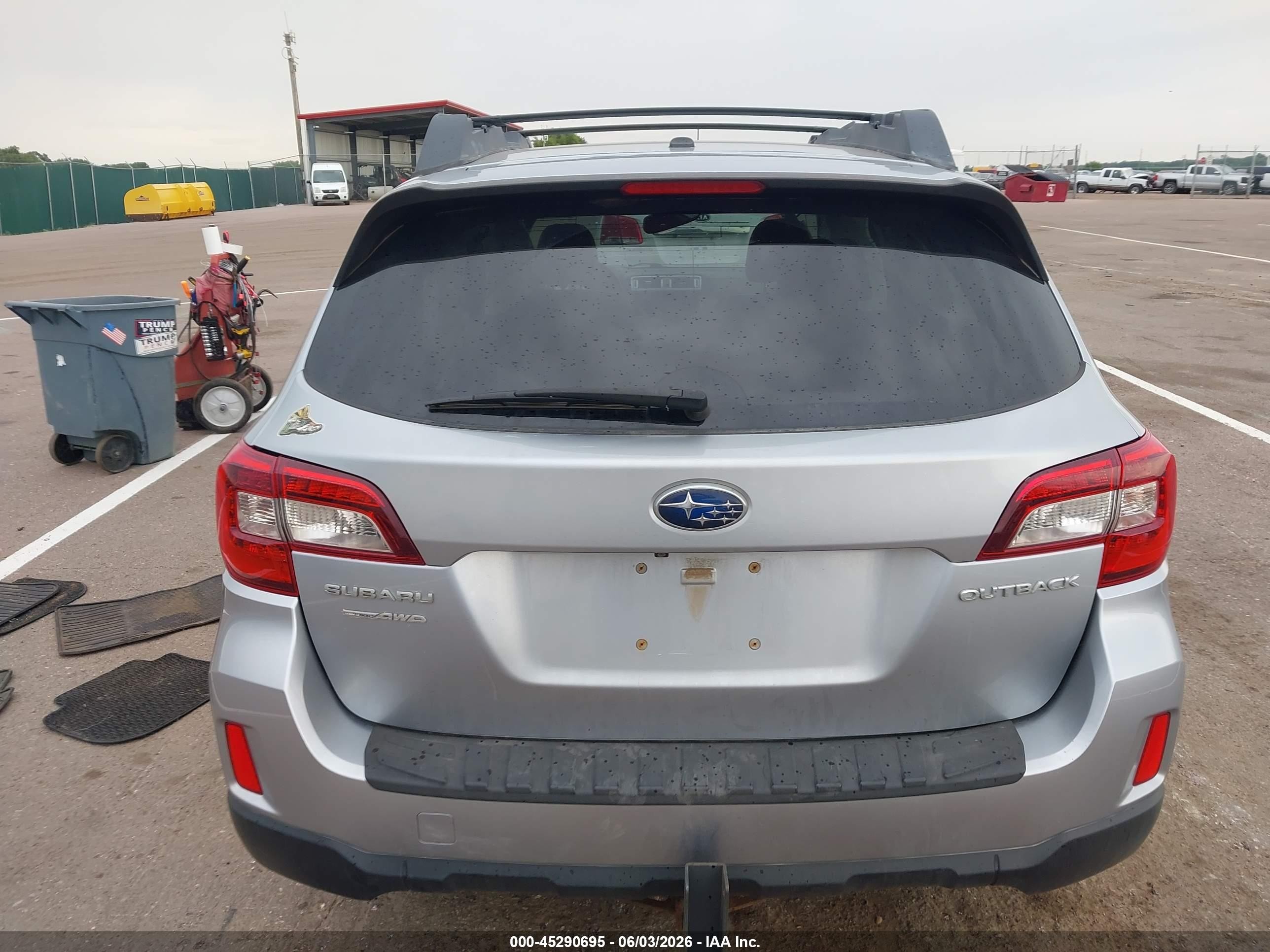 2015 Subaru Outback 2.5i Limited Light Blue vin: 4S4BSBJC6F3226750