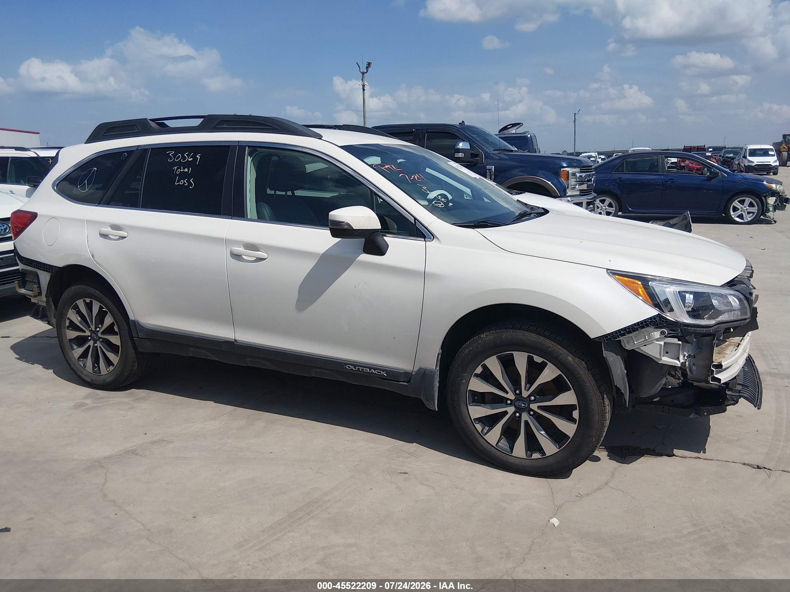 2015 Subaru Outback 2.5i Limited White vin: 4S4BSBJC6F3240924