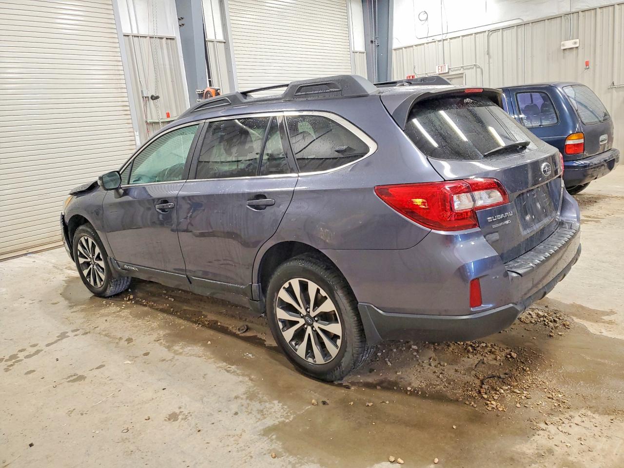 2015 Subaru Outback 2.5i Limited Gray vin: 4S4BSBJC8F3338871