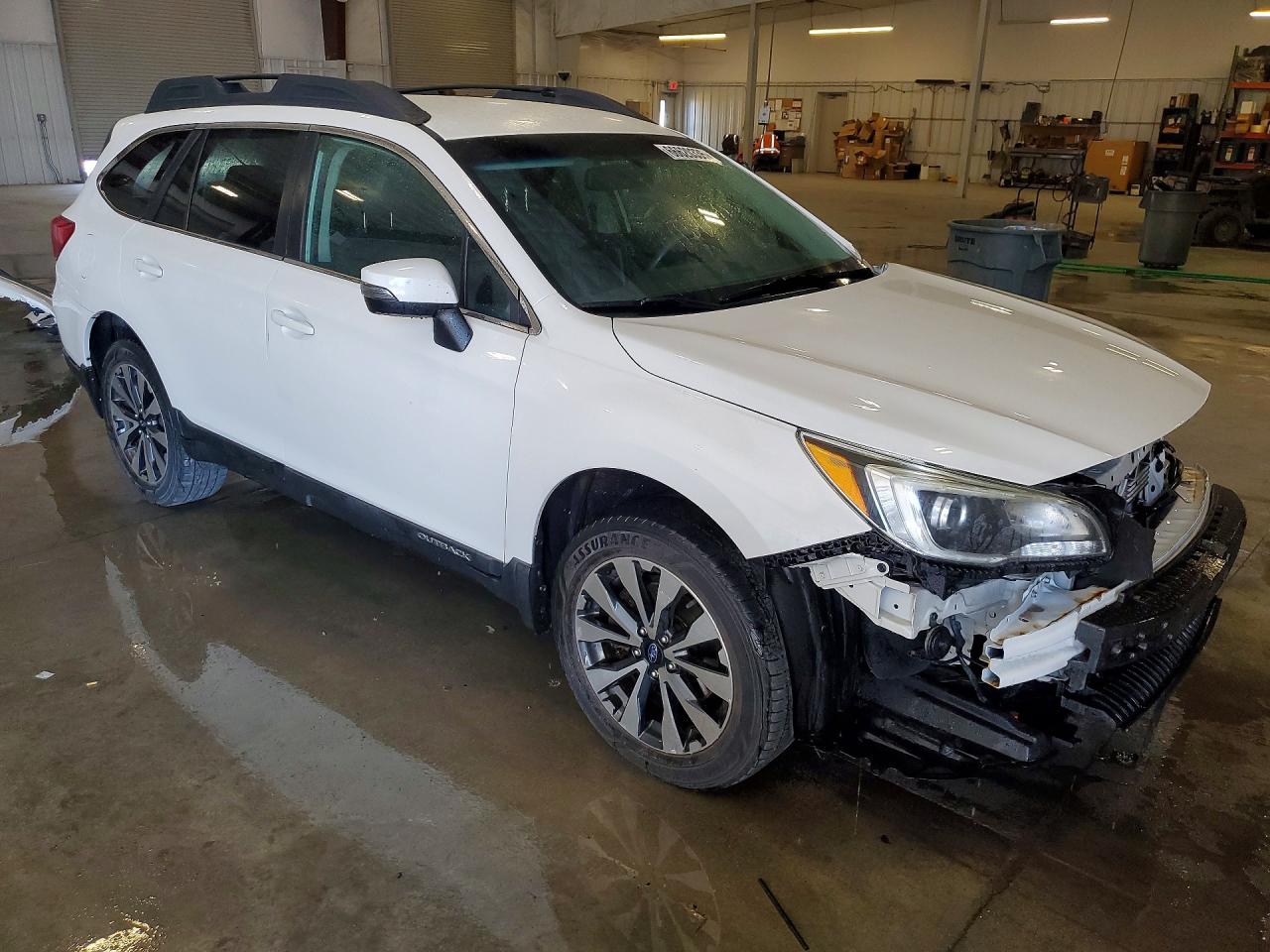 2015 Subaru Outback 2.5i Limited White vin: 4S4BSBJC9F3229044