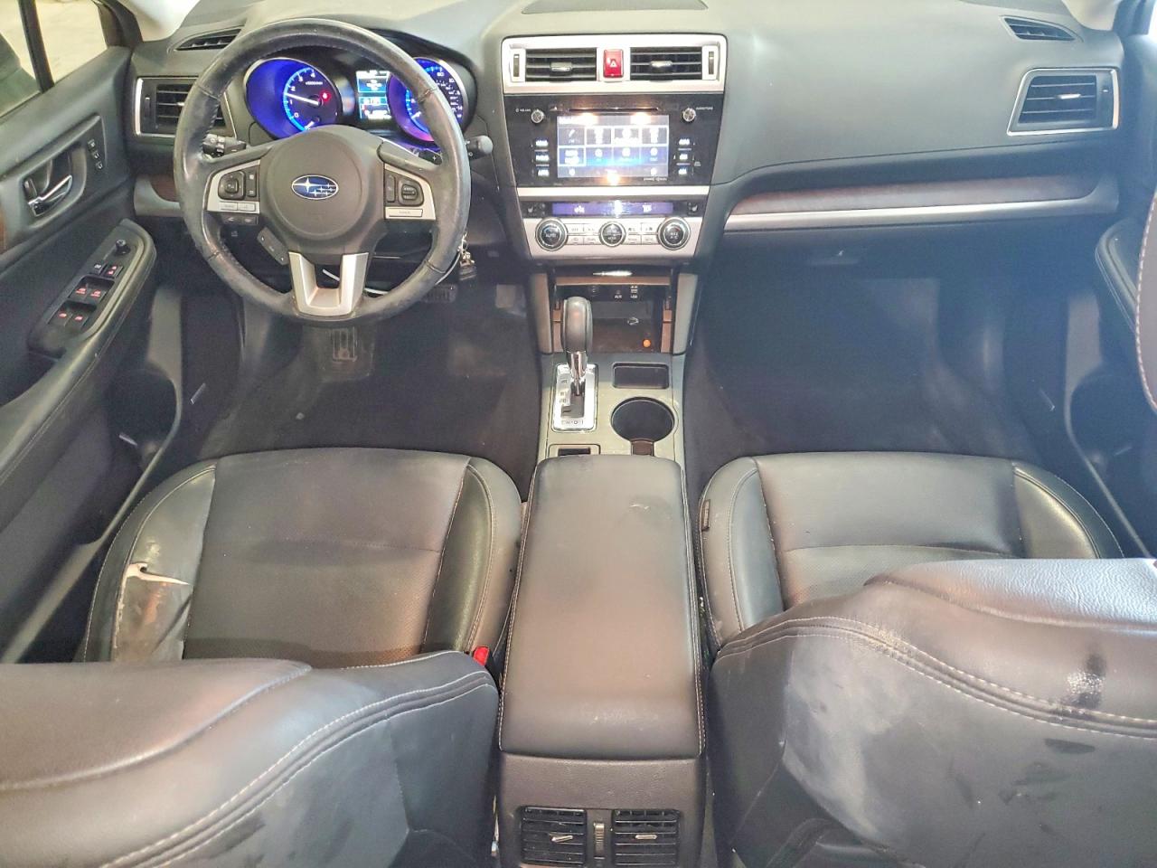 2015 Subaru Outback 2.5i Limited White vin: 4S4BSBJC9F3229044