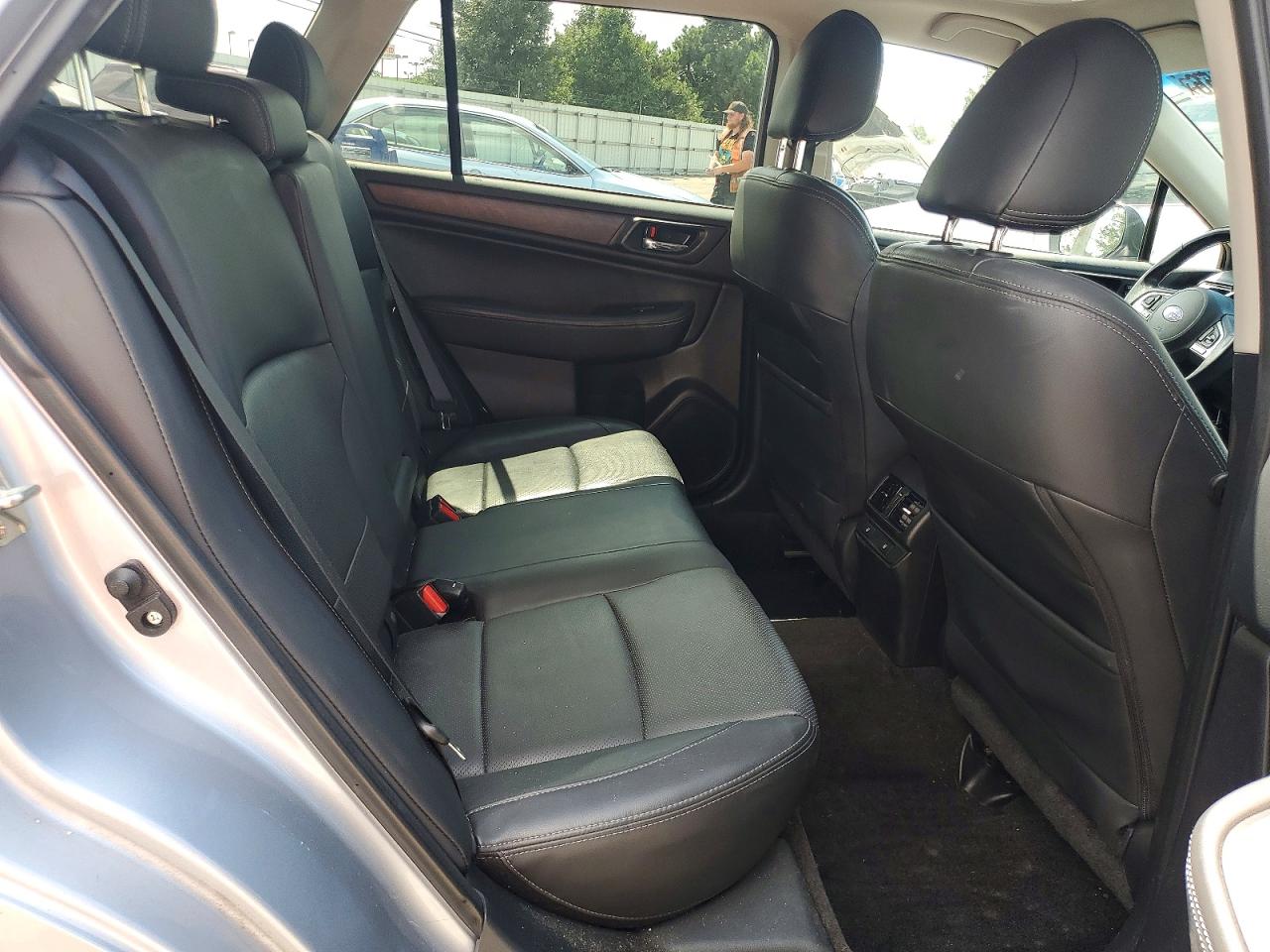 2015 Subaru Outback 2.5i Limited Blue vin: 4S4BSBLC1F3212414