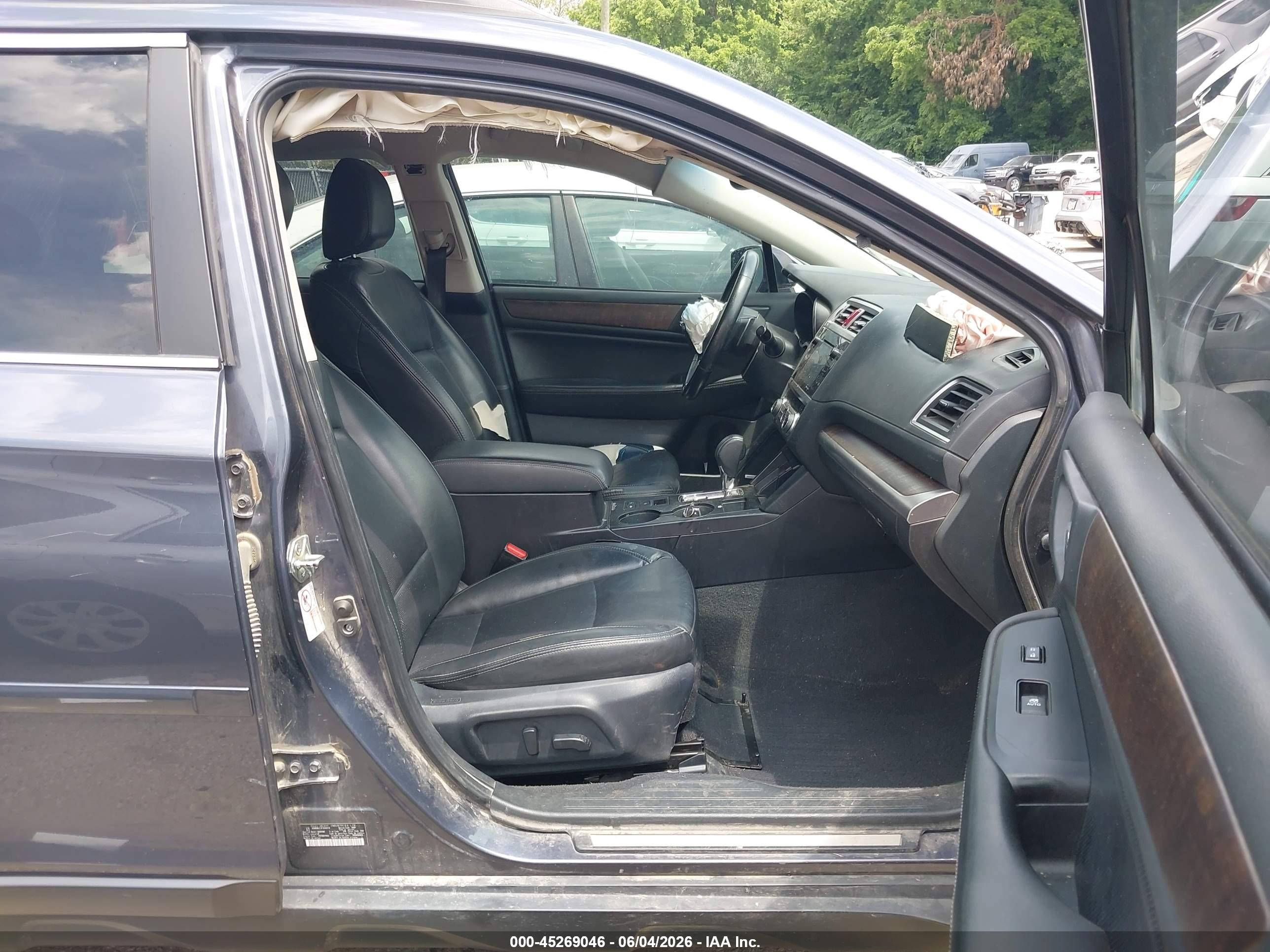 2015 Subaru Outback 2.5i Limited Gray vin: 4S4BSBLC1F3349319