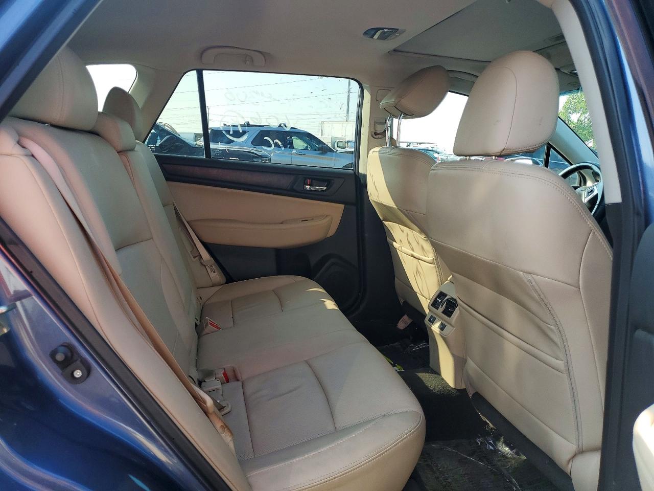 2015 Subaru Outback 2.5i Limited Blue vin: 4S4BSBLC2F3283606