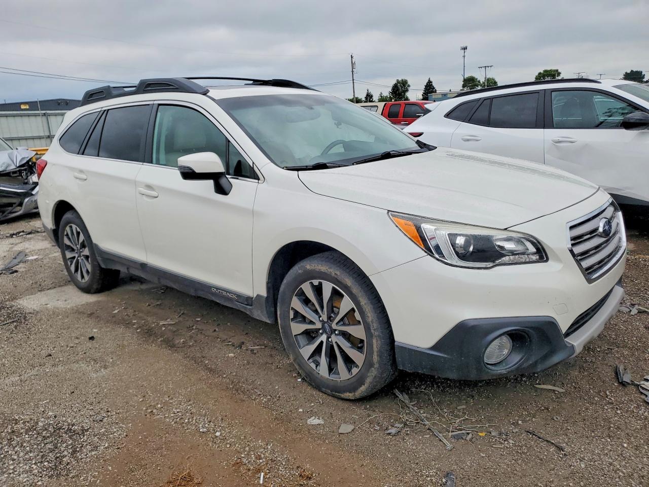 2015 Subaru Outback 2.5i Limited White vin: 4S4BSBLC3F3281198