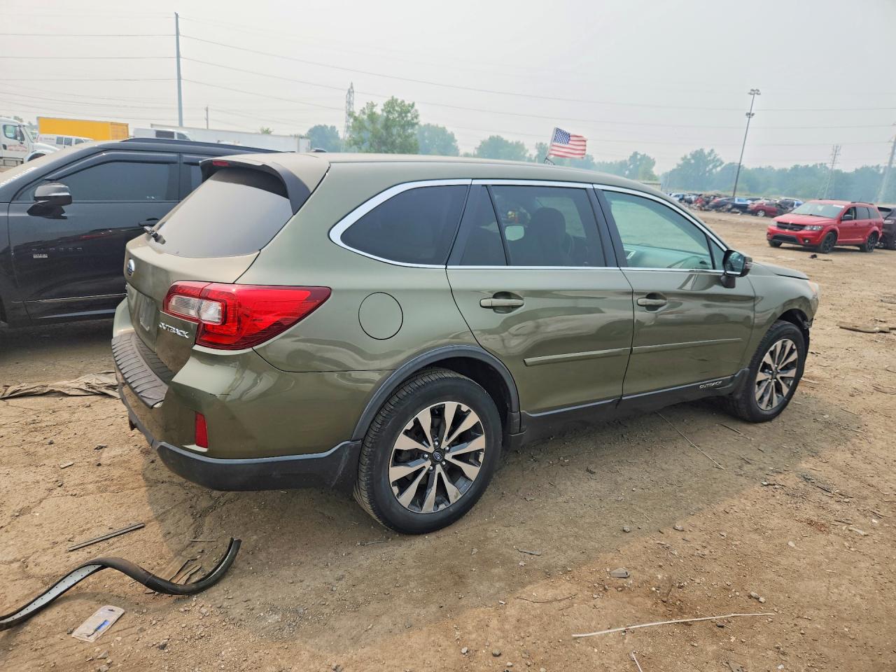 2015 Subaru Outback 2.5i Limited Green vin: 4S4BSBLC4F3233256