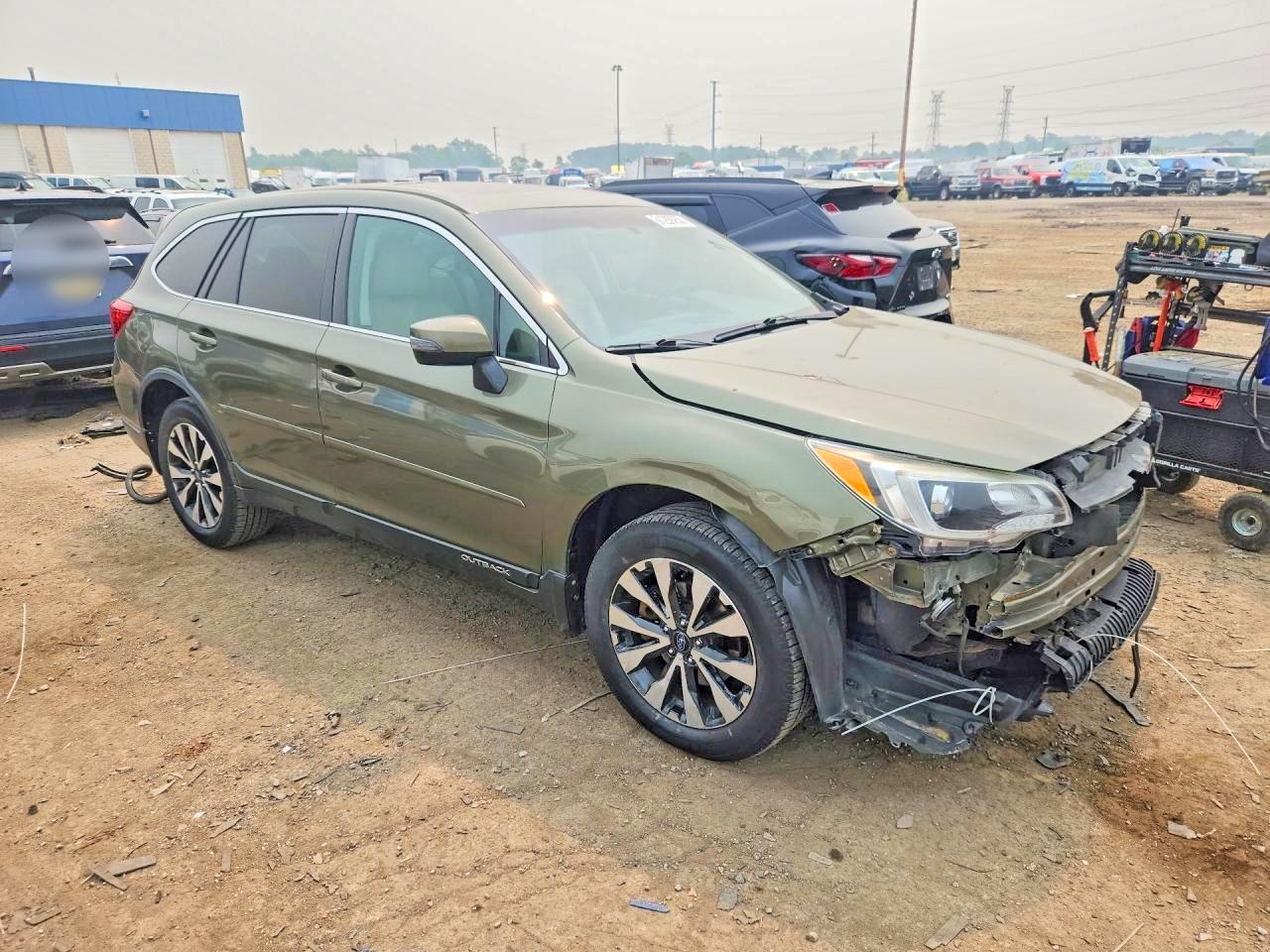2015 Subaru Outback 2.5i Limited Green vin: 4S4BSBLC4F3233256