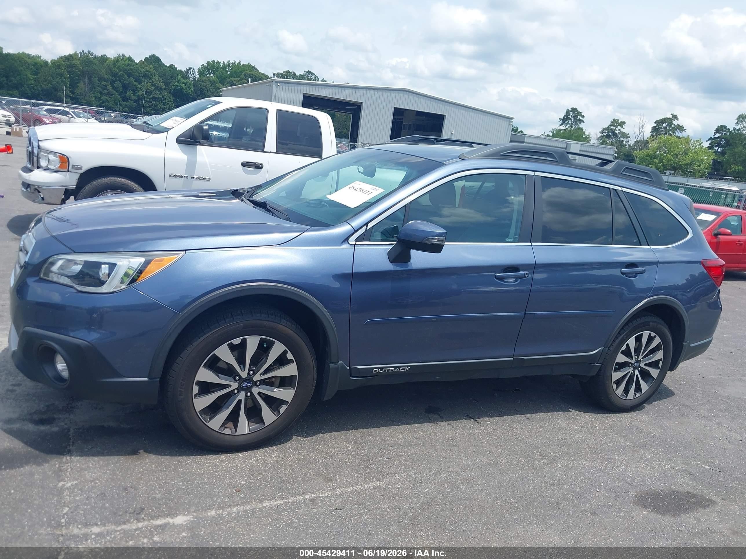 2015 Subaru Outback 2.5i Limited Dark Blue vin: 4S4BSBLC5F3319255
