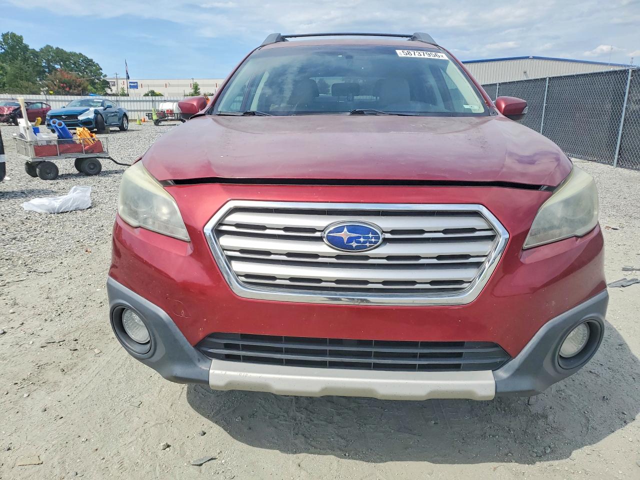 2015 Subaru Outback 2.5i Limited Burgundy vin: 4S4BSBLC6F3318552