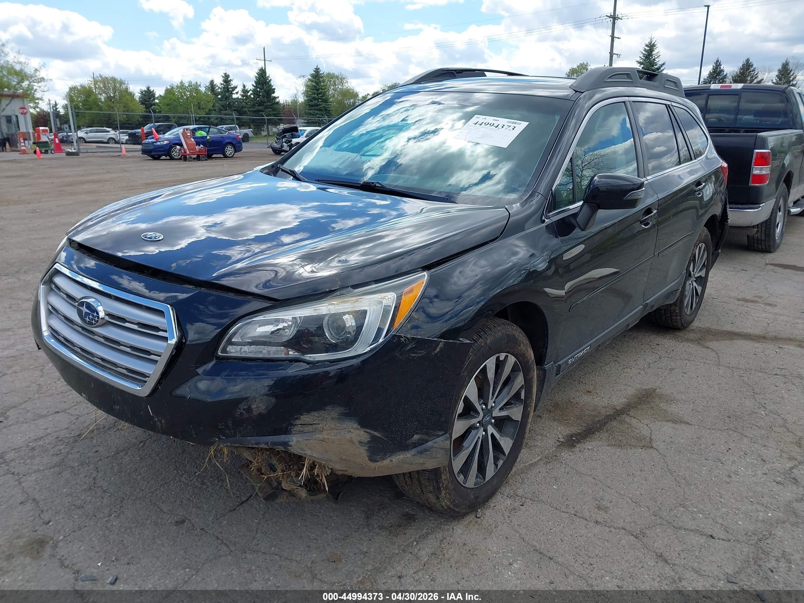 2015 Subaru Outback 2.5i Limited Черный vin: 4S4BSBLC8F3205217