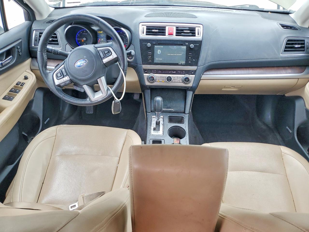 2015 Subaru Outback 2.5i Limited Tan vin: 4S4BSBLC8F3252781