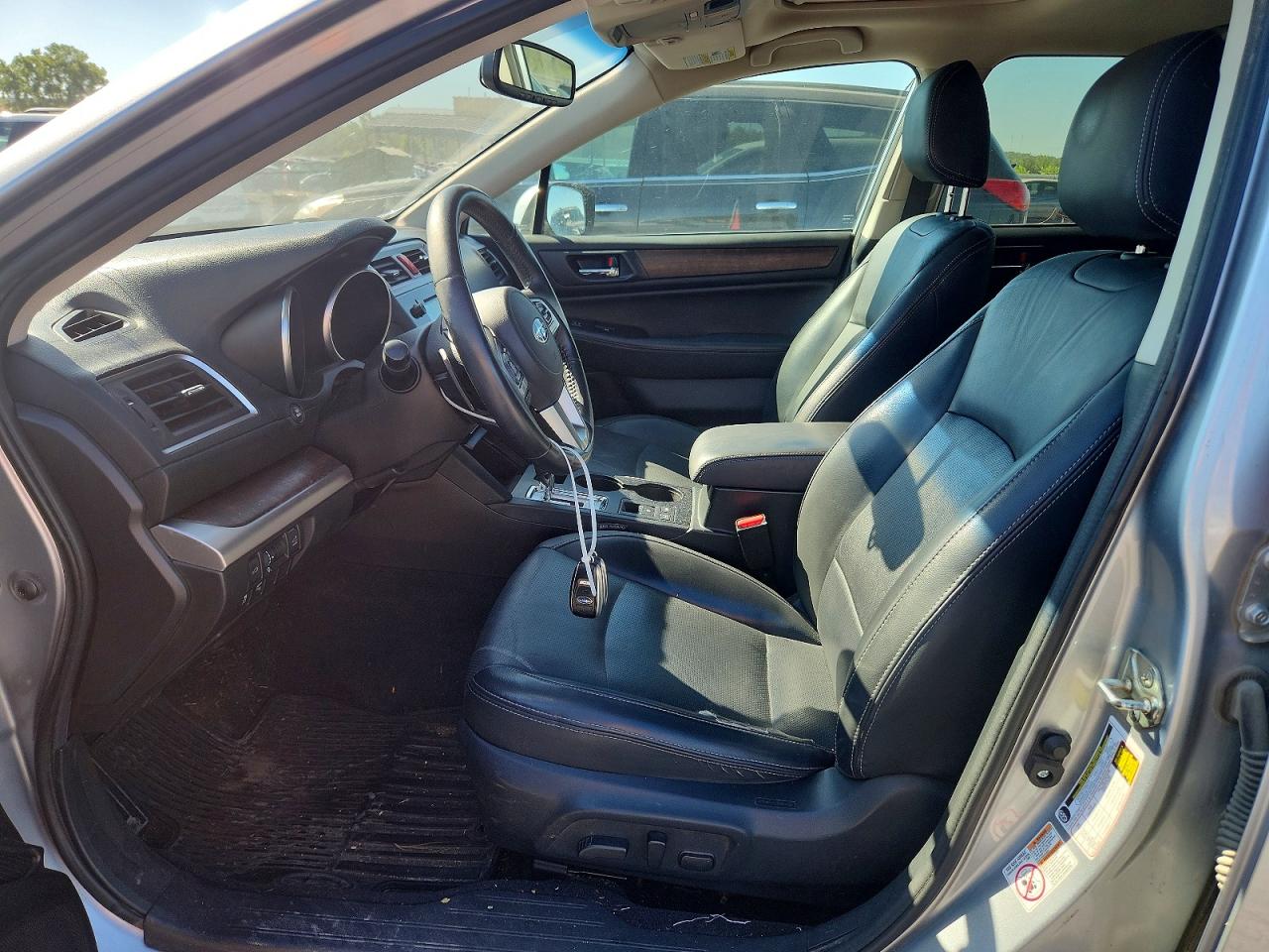 2015 Subaru Outback 2.5i Limited Blue vin: 4S4BSBLC9F3206179
