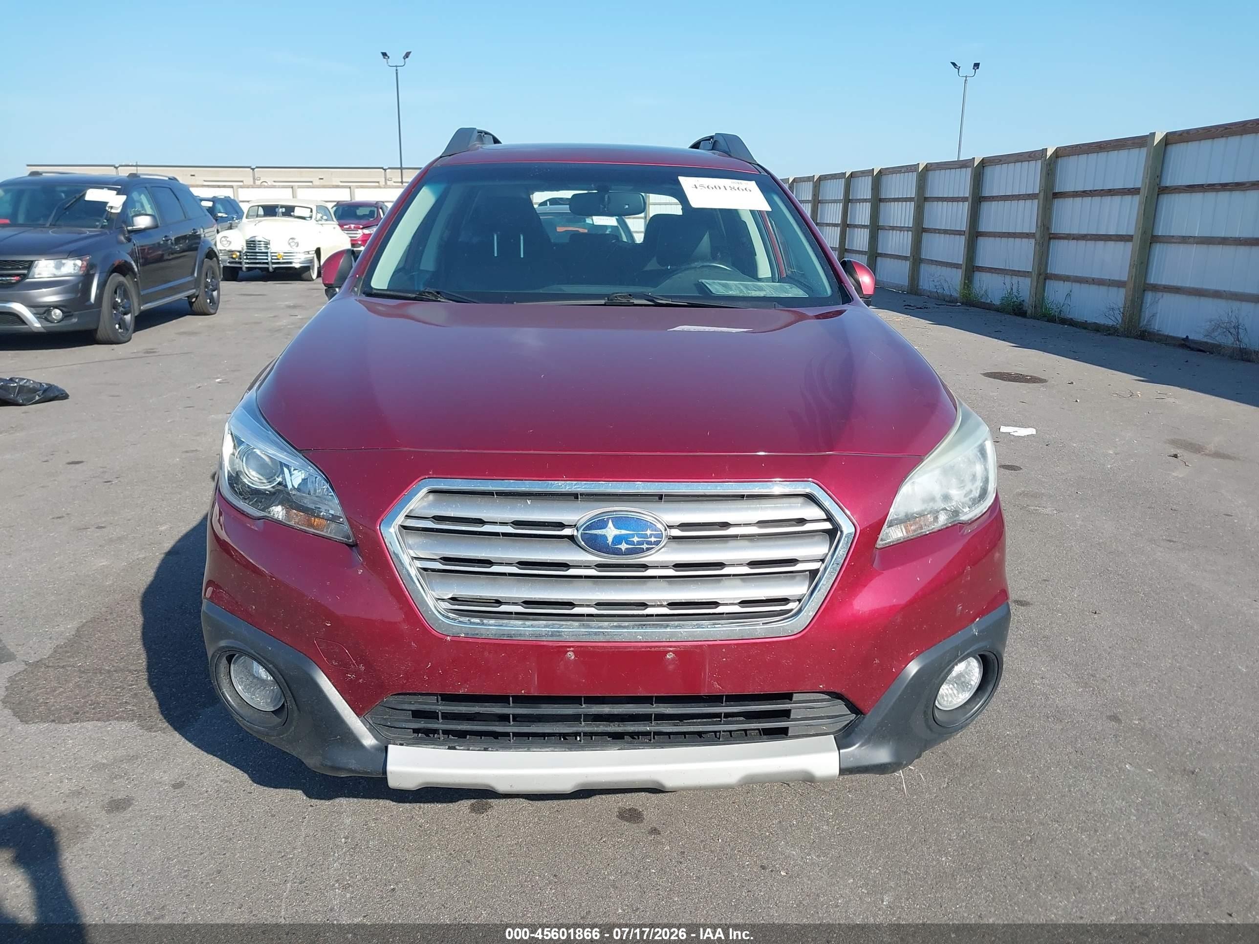 2015 Subaru Outback 2.5i Limited Maroon vin: 4S4BSBLCXF3229129