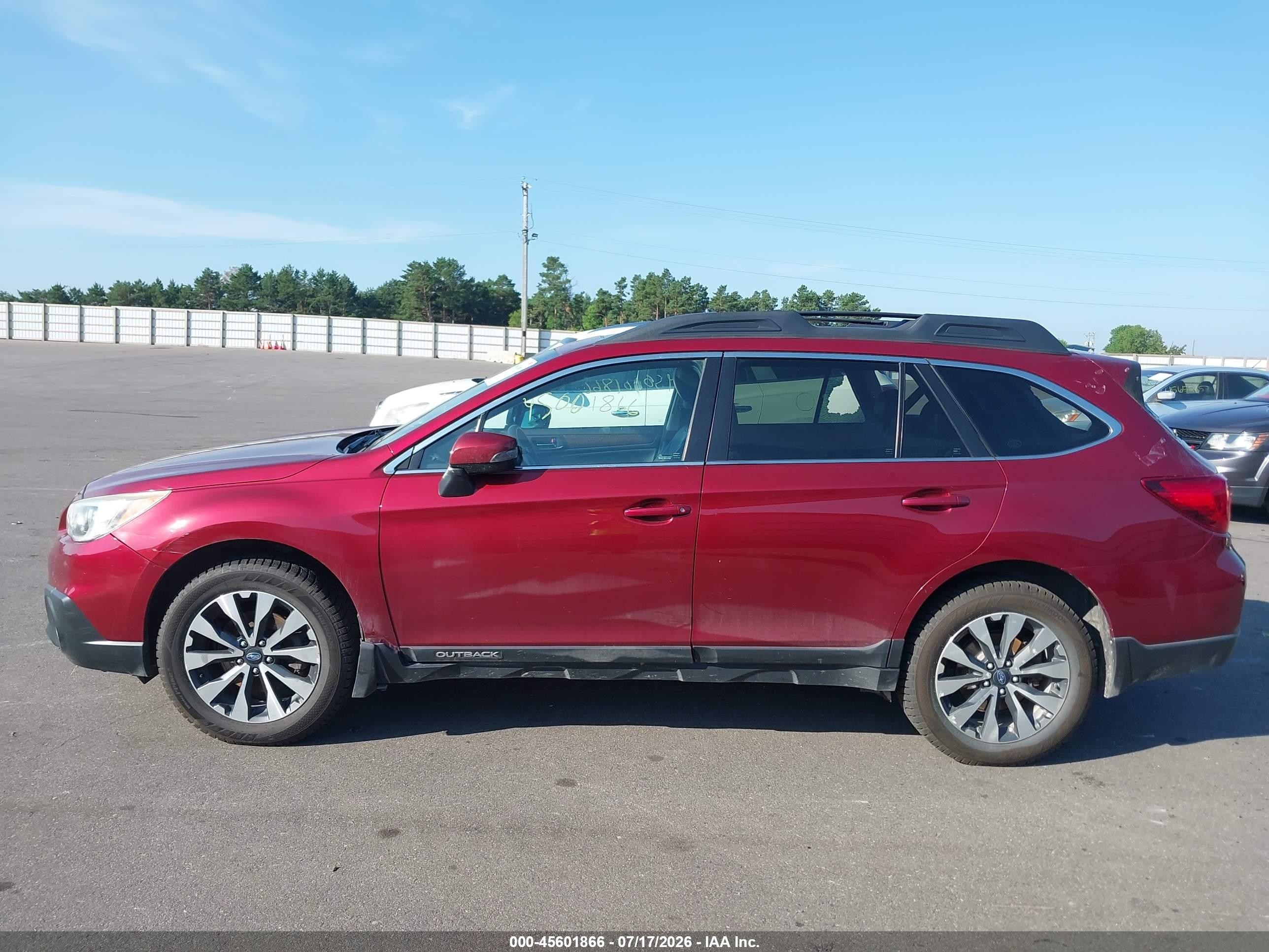 2015 Subaru Outback 2.5i Limited Maroon vin: 4S4BSBLCXF3229129