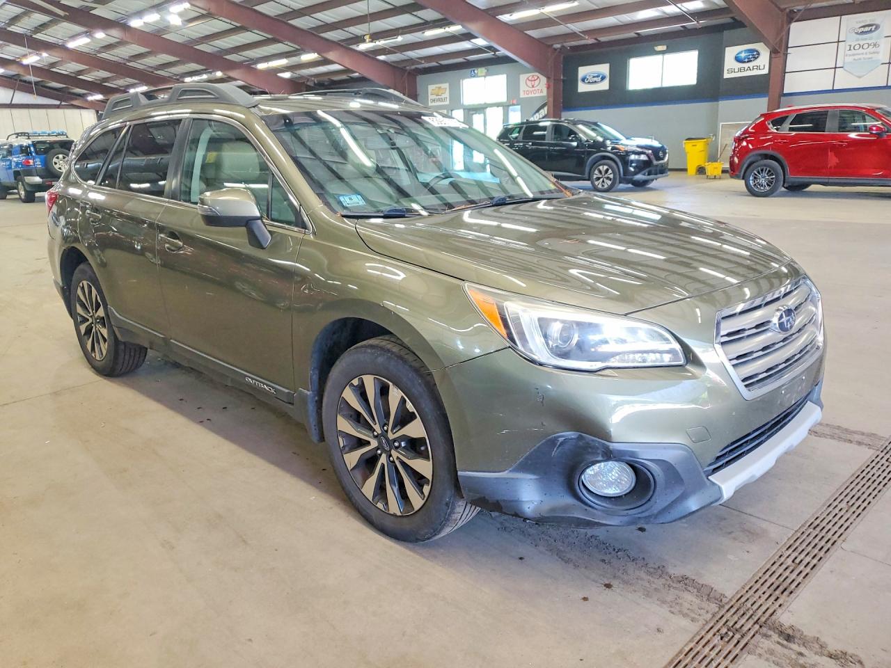 2015 Subaru Outback 2.5i Limited Green vin: 4S4BSBLCXF3254337