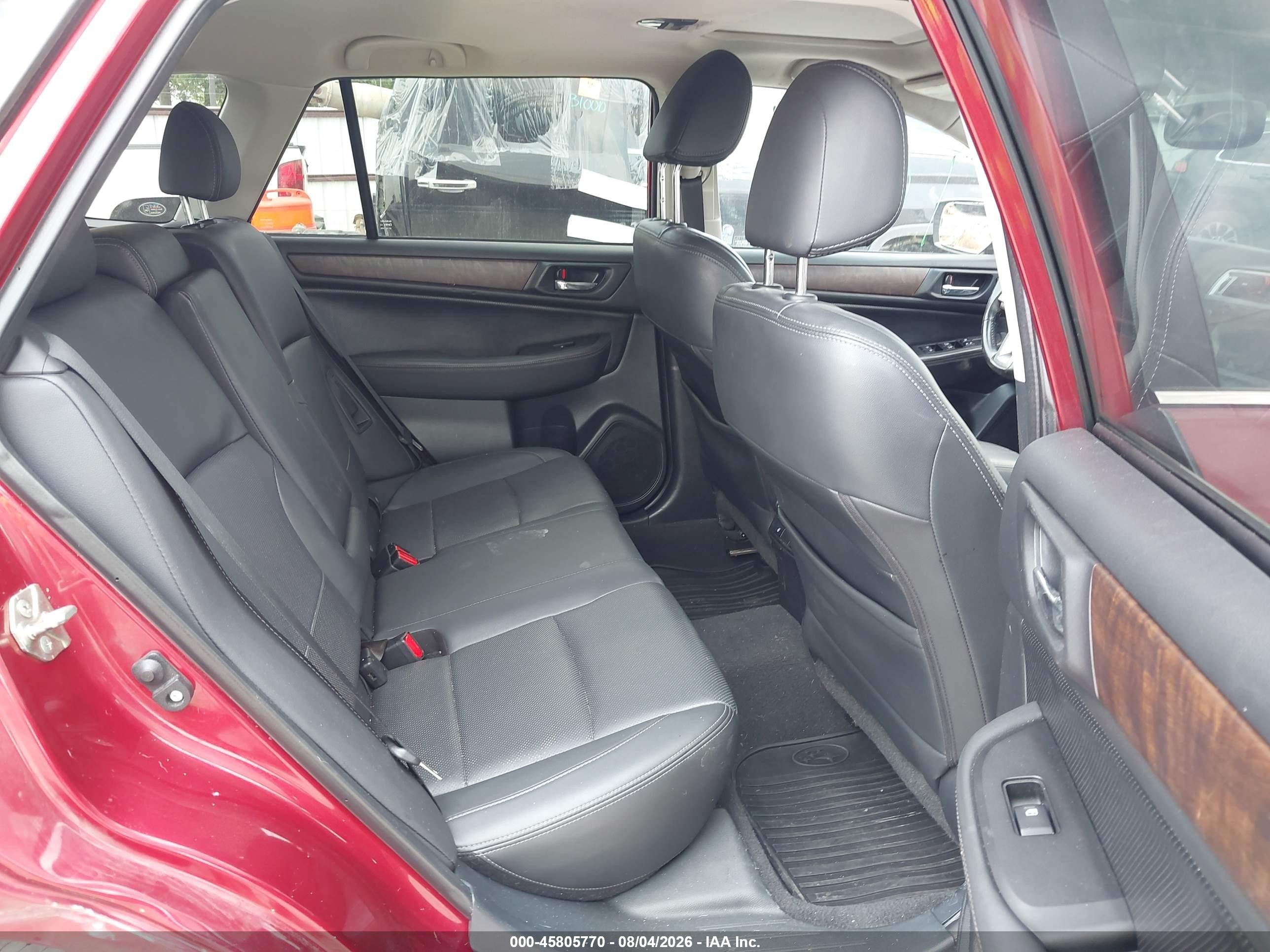 2015 Subaru Outback 2.5i Limited Red vin: 4S4BSBNC0F3285965