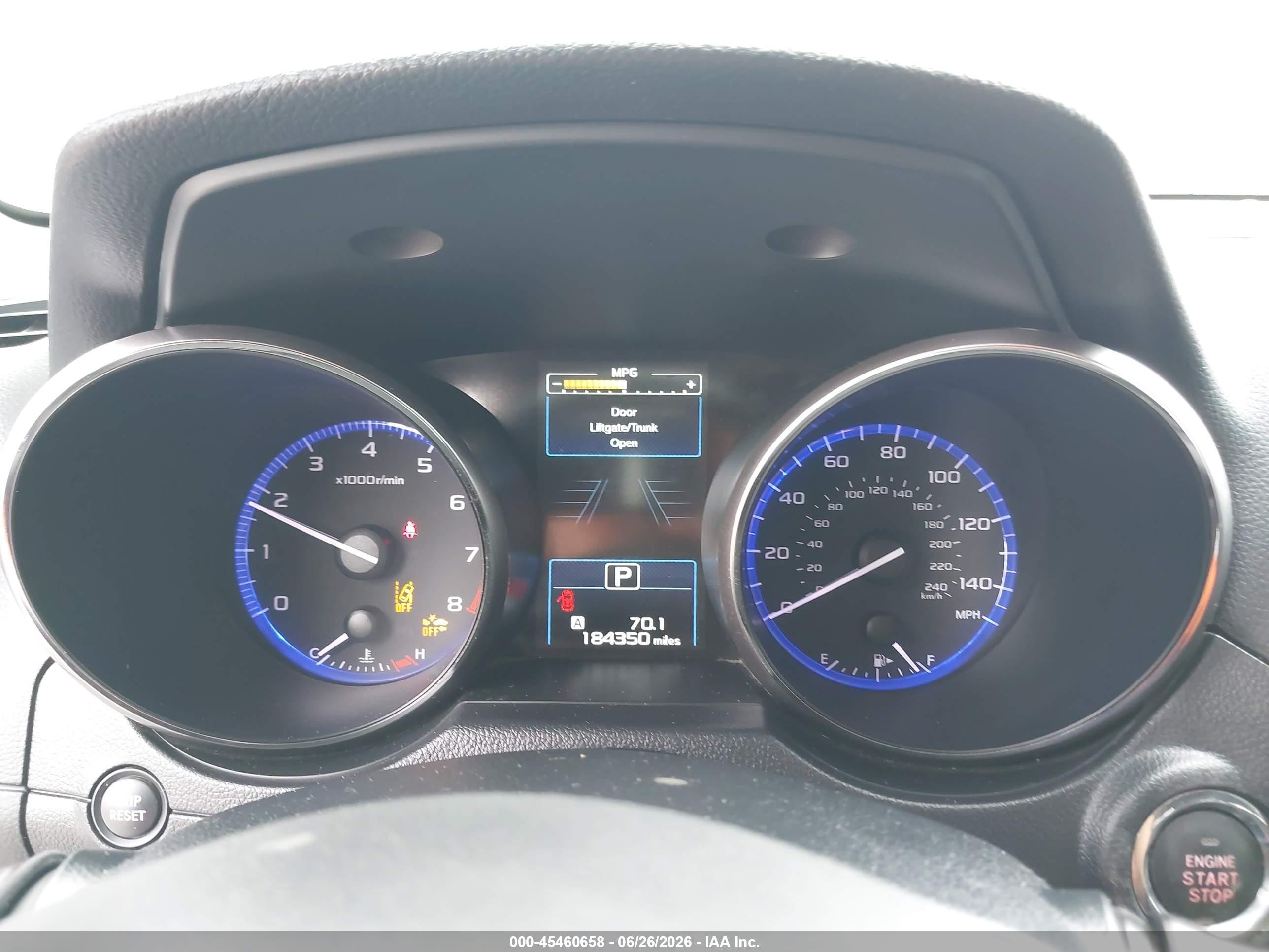 2015 Subaru Outback 2.5i Limited White vin: 4S4BSBNC1F3341413