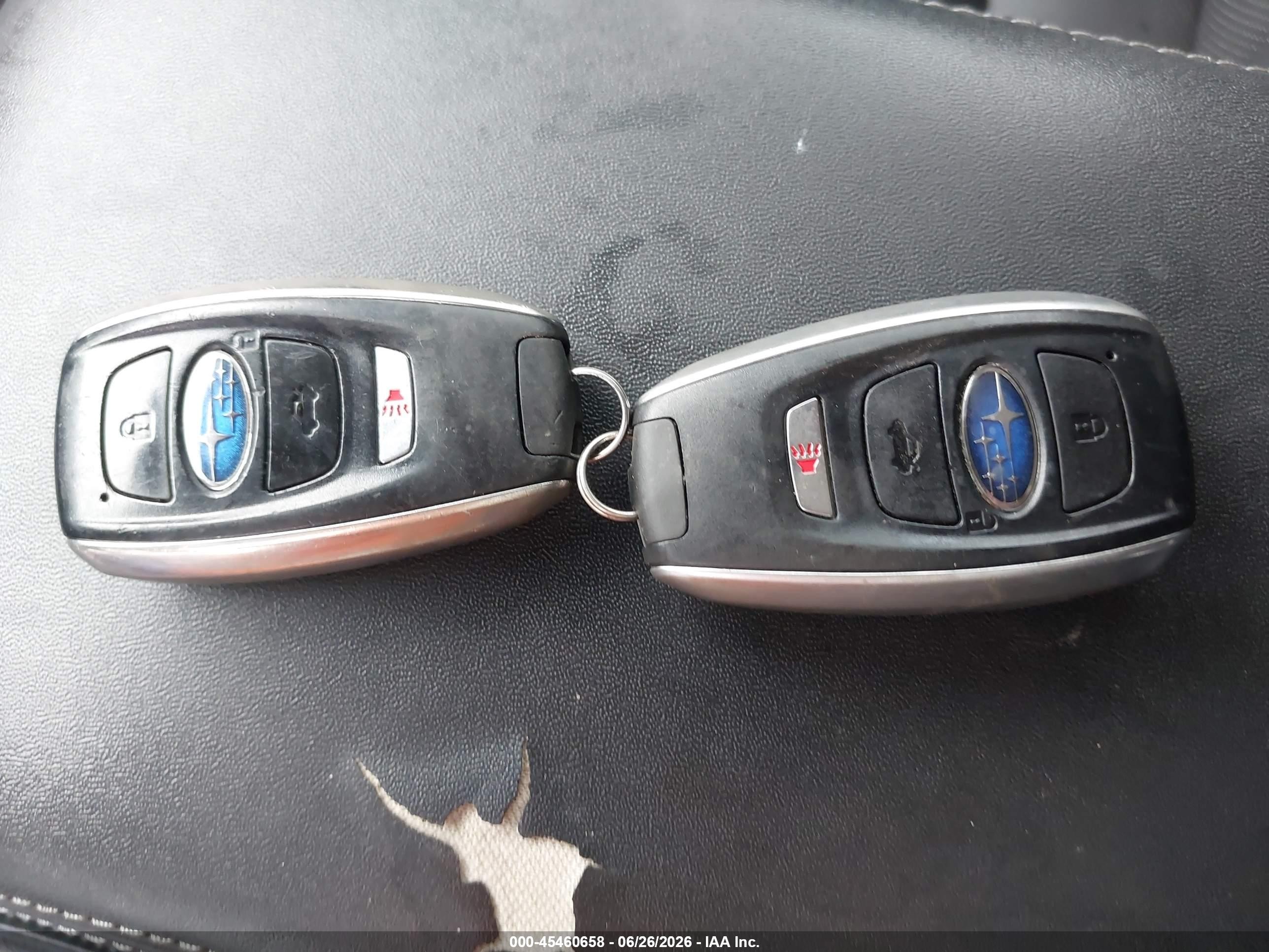 2015 Subaru Outback 2.5i Limited White vin: 4S4BSBNC1F3341413