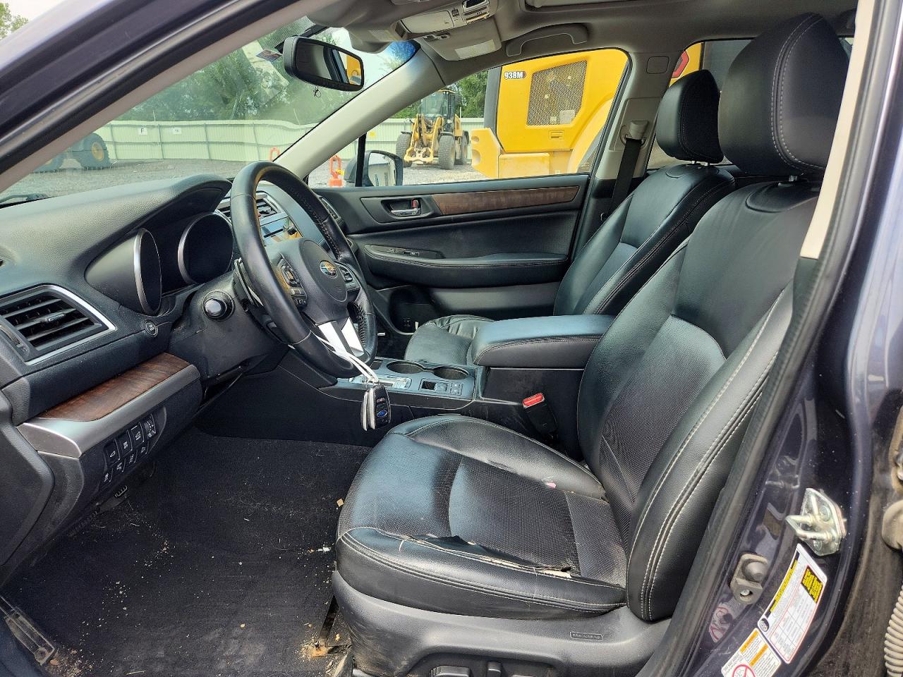 2015 Subaru Outback 2.5i Limited Gray vin: 4S4BSBNC2F3306167