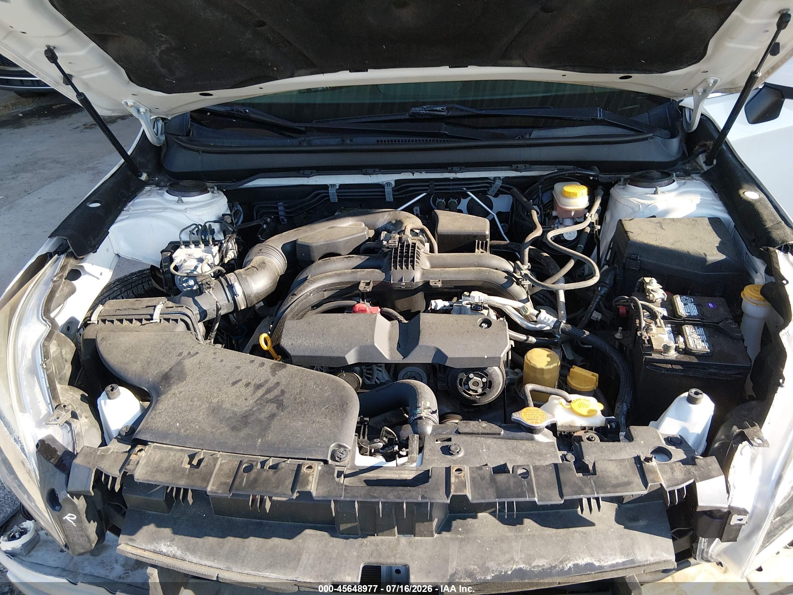 2015 Subaru Outback 2.5i Limited White vin: 4S4BSBNC2F3313586