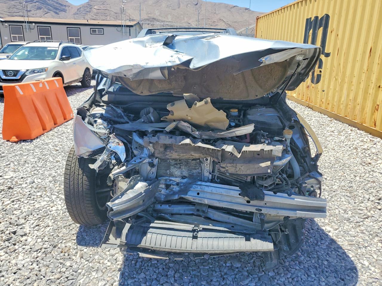 2015 Subaru Outback 2.5i Limited Серебряный vin: 4S4BSBNC2F3346409