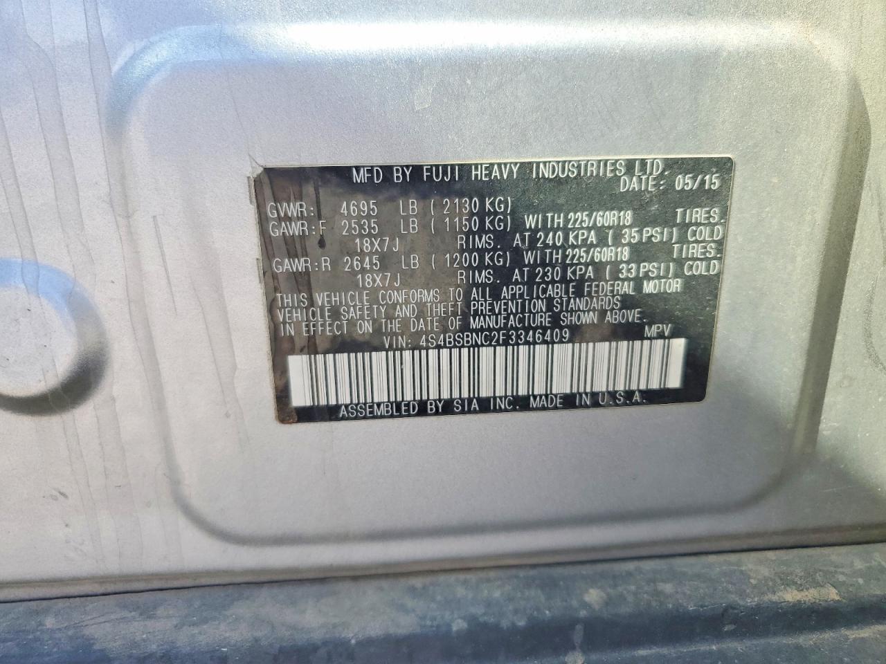 2015 Subaru Outback 2.5i Limited Серебряный vin: 4S4BSBNC2F3346409