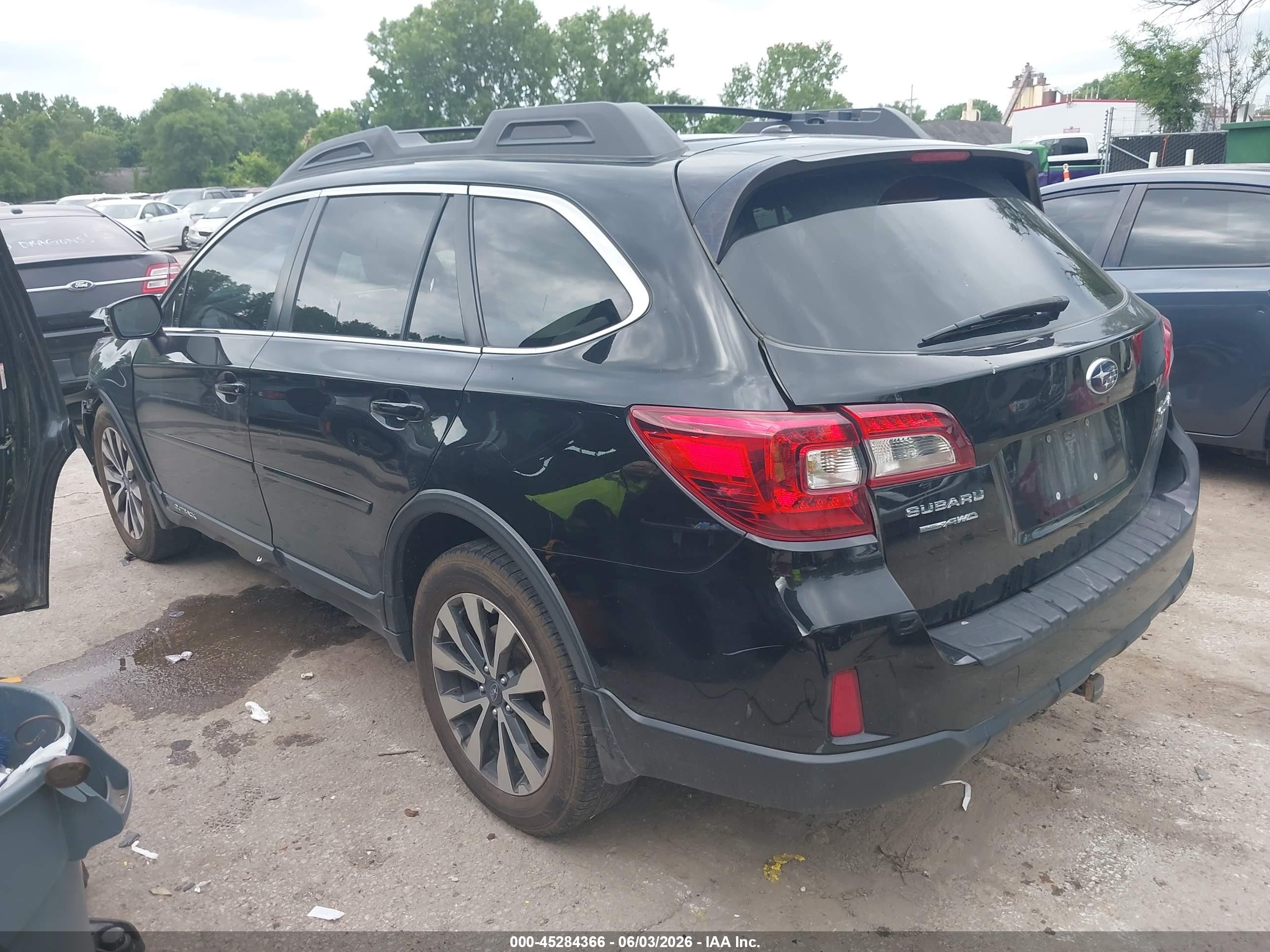 2015 Subaru Outback 2.5i Limited Black vin: 4S4BSBNC3F3271509