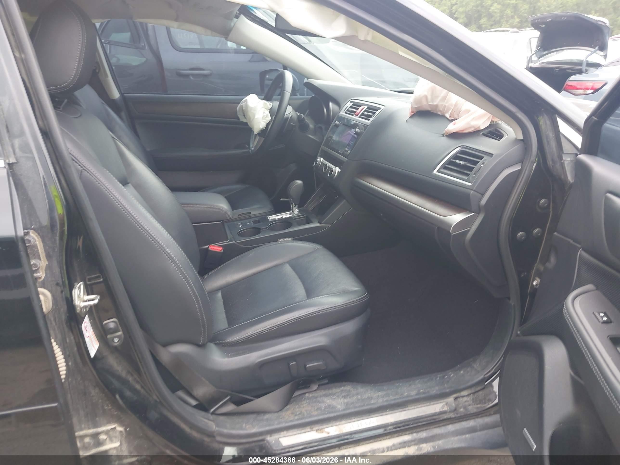 2015 Subaru Outback 2.5i Limited Black vin: 4S4BSBNC3F3271509