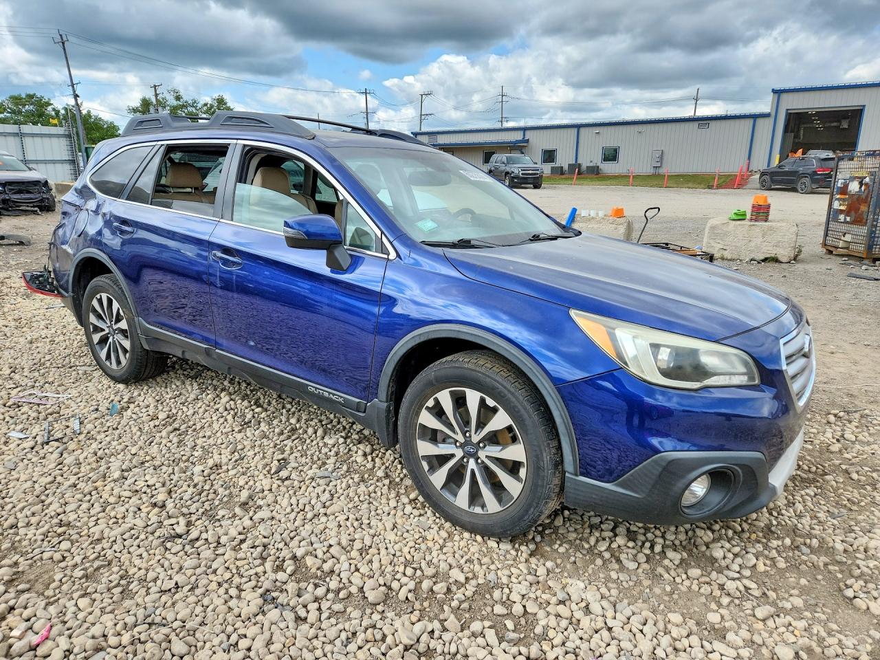 2015 Subaru Outback 2.5i Limited Blue vin: 4S4BSBNC4F3327344