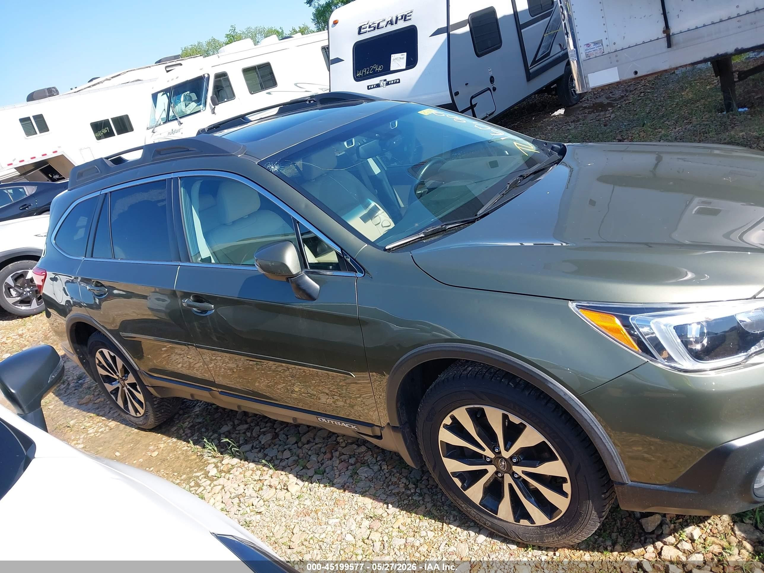 2015 Subaru Outback 2.5i Limited Green vin: 4S4BSBNC6F3345330
