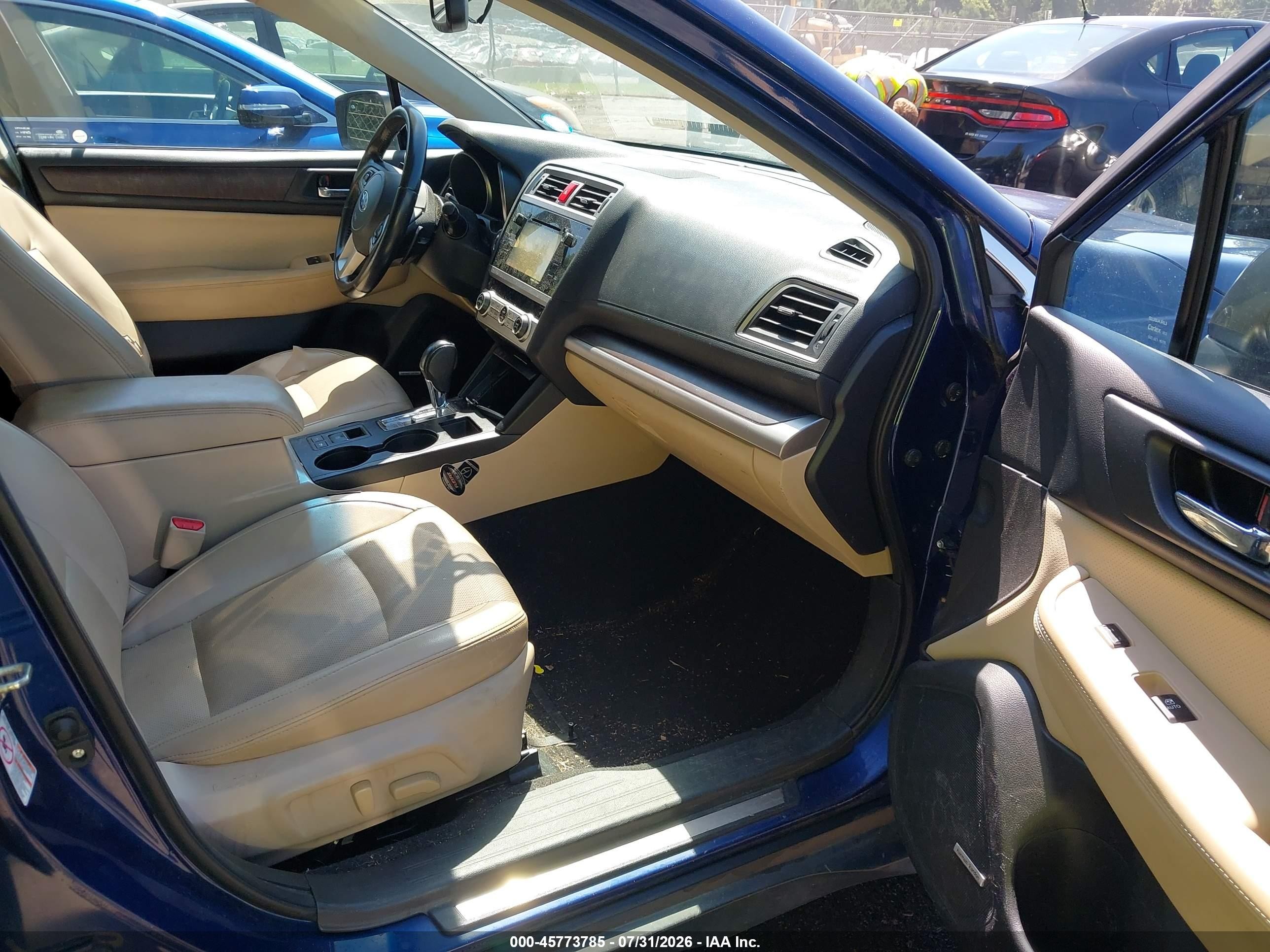 2015 Subaru Outback 2.5i Limited Blue vin: 4S4BSBNC7F3270945