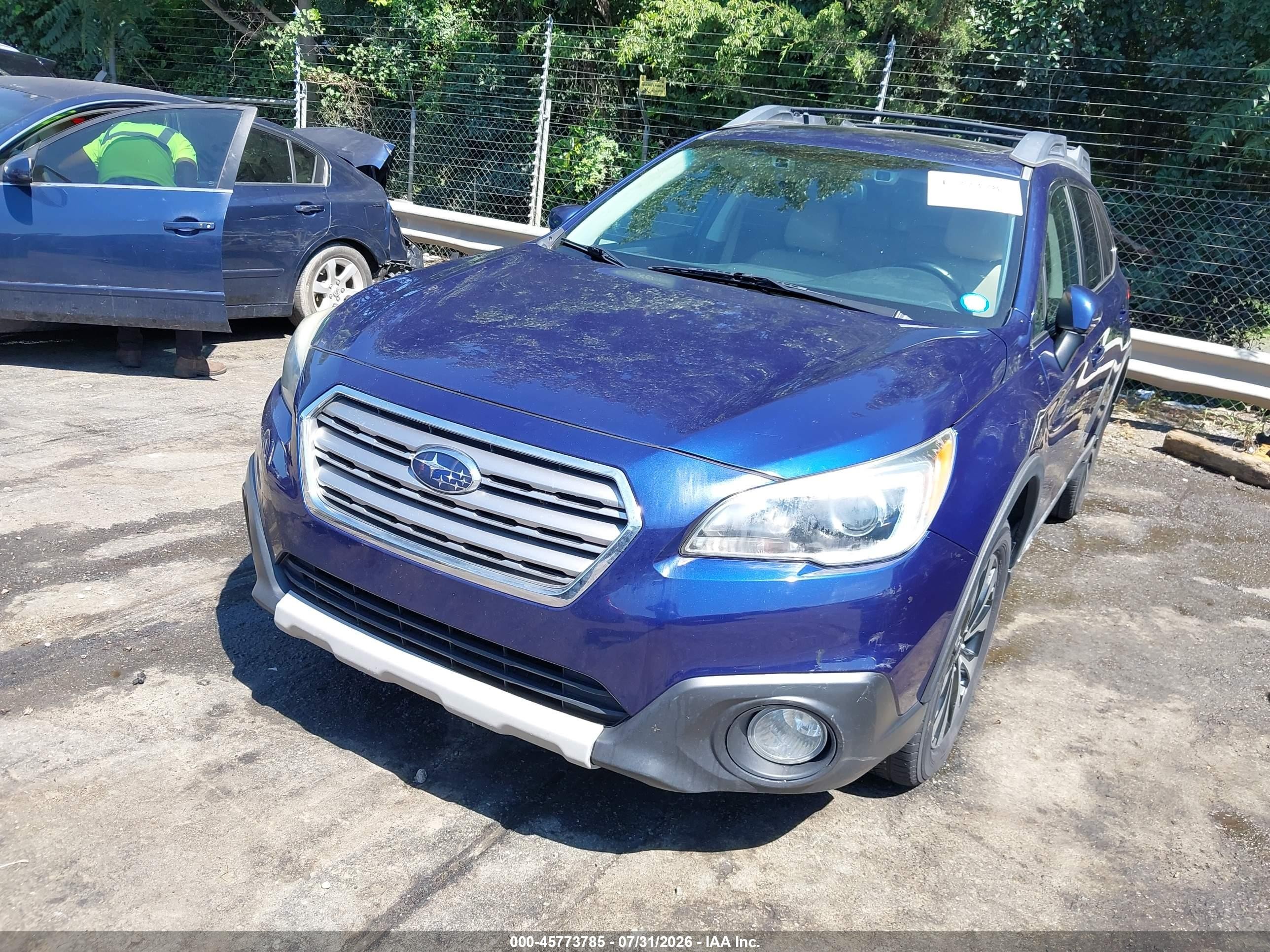 2015 Subaru Outback 2.5i Limited Blue vin: 4S4BSBNC7F3270945