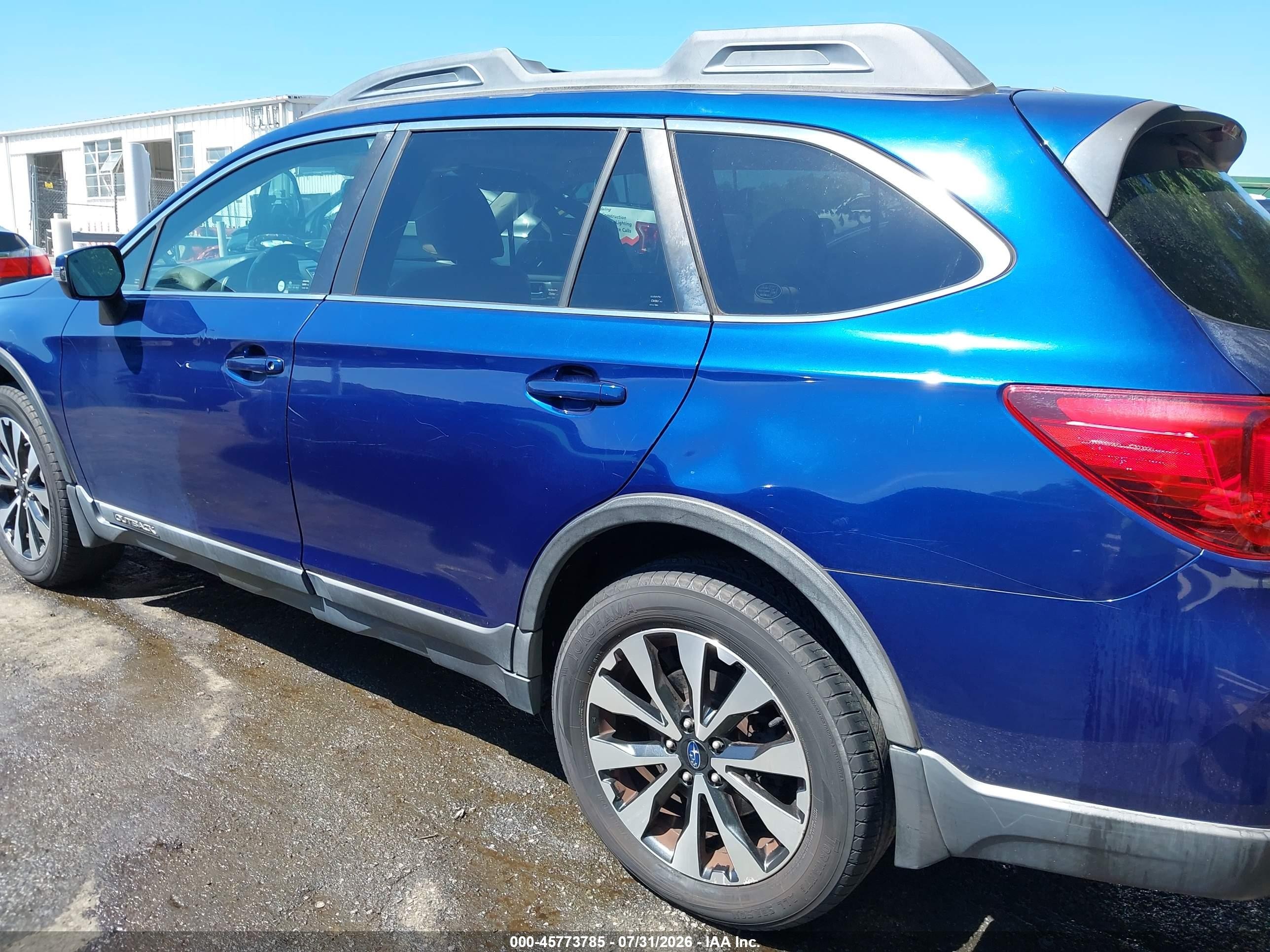 2015 Subaru Outback 2.5i Limited Blue vin: 4S4BSBNC7F3270945
