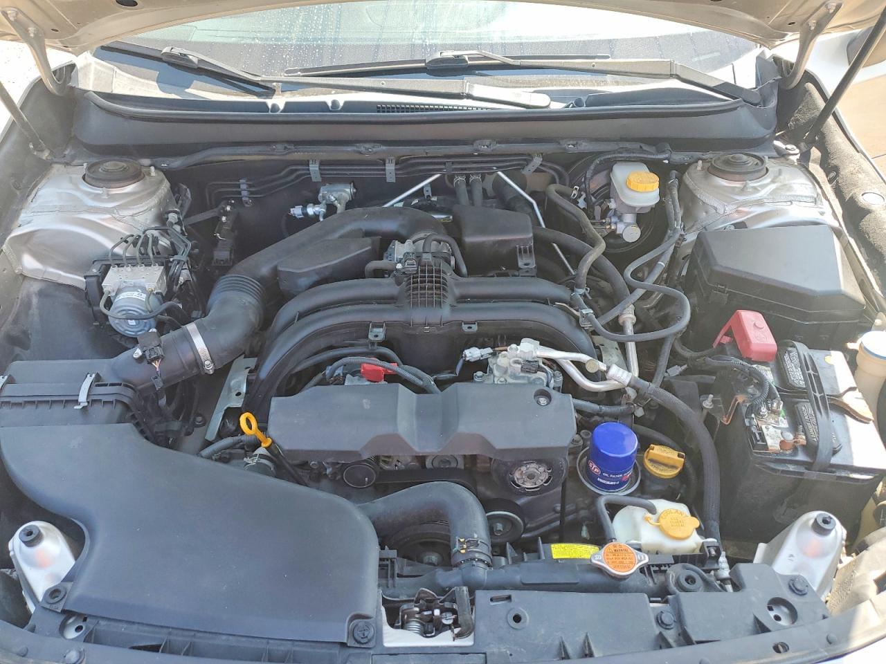 2015 Subaru Outback 2.5i Limited Золотой vin: 4S4BSBNC7F3280746